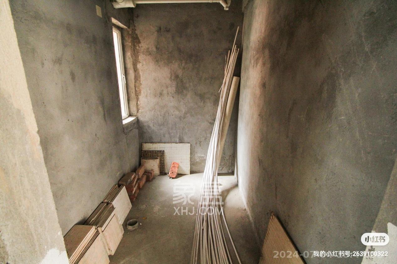 国欣向荣府  3室2厅2卫   1500.00元/月室内图