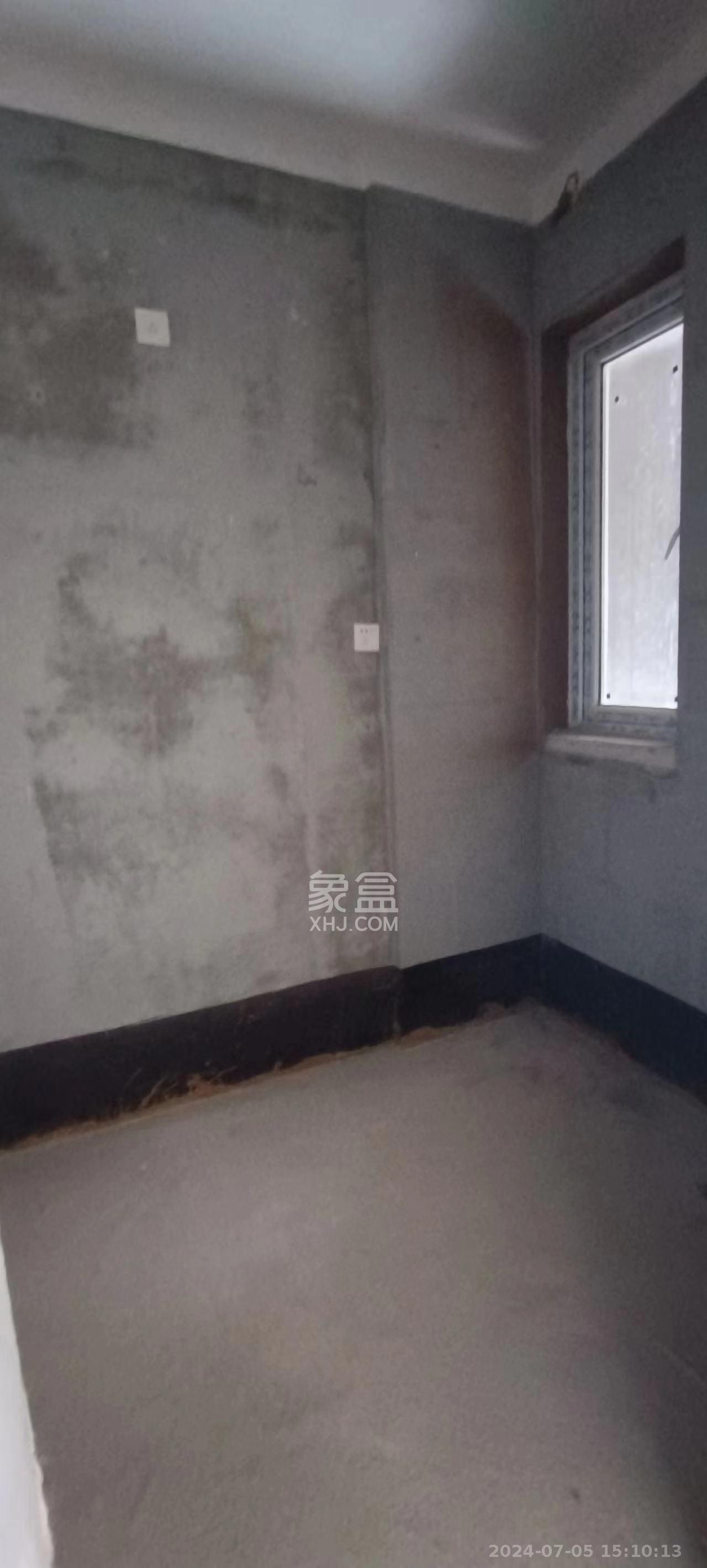 文景家园  2室2厅1卫    2400.0元/月室内图