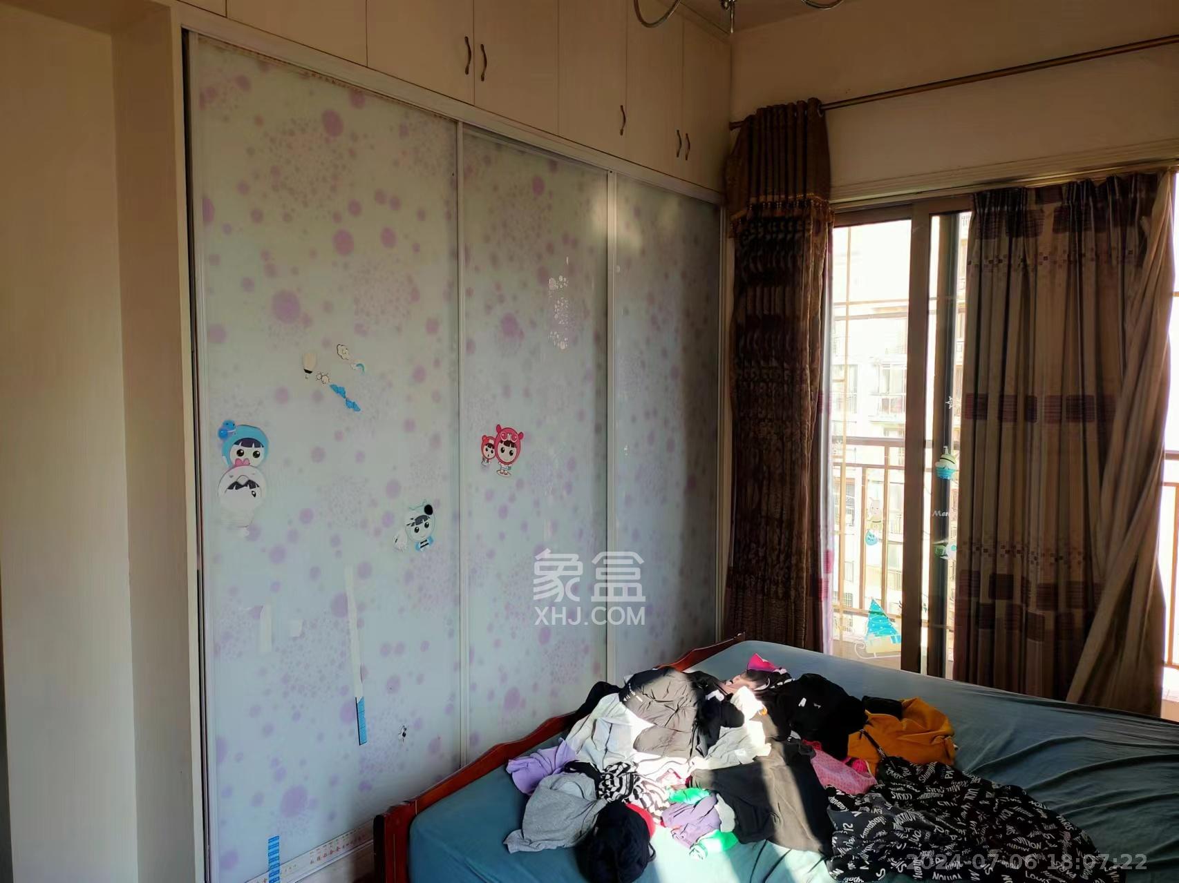 长沙玫瑰园  3室2厅2卫   1800.00元/月室内图
