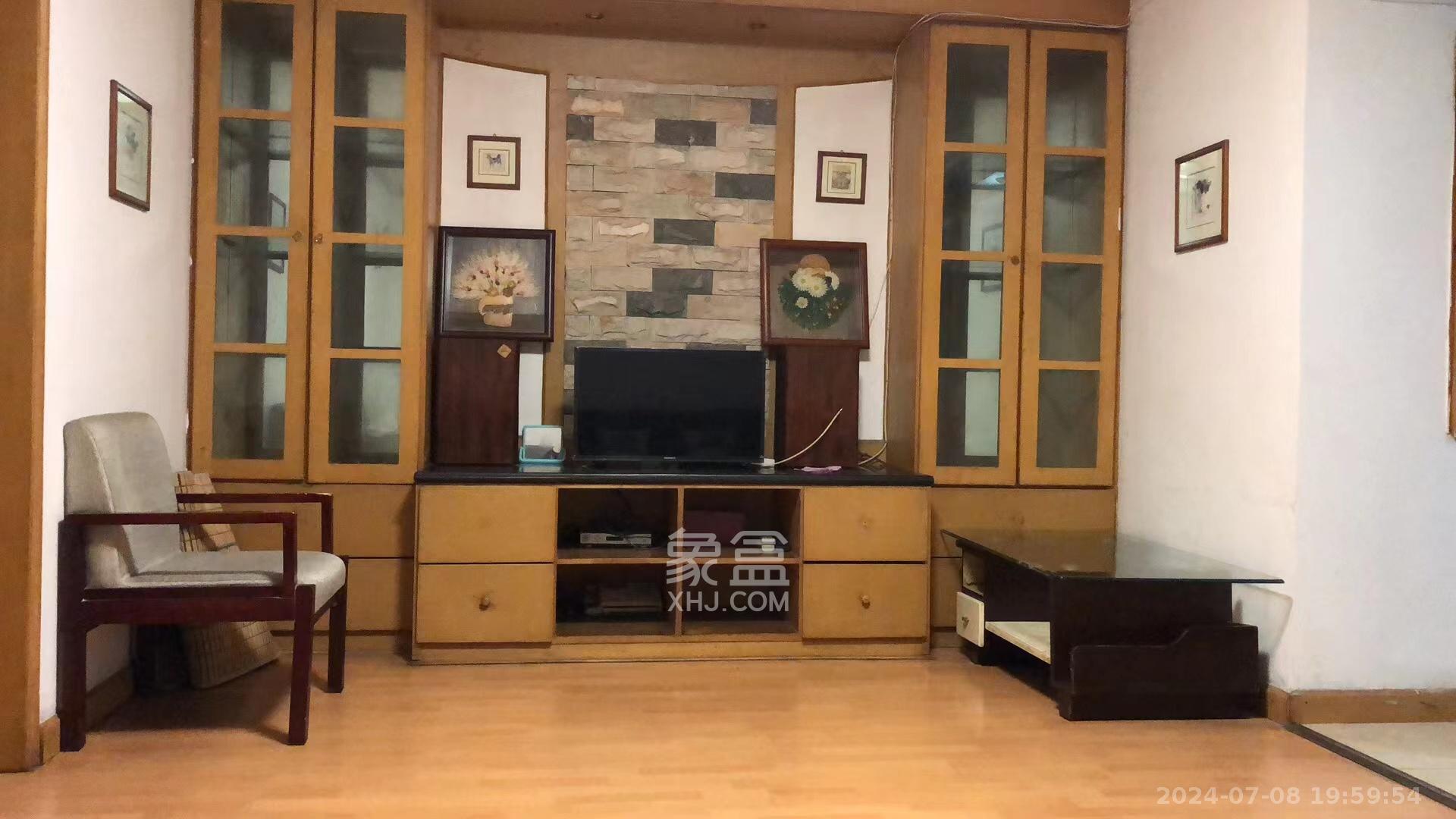 金属回收公司宿舍 2室2厅1卫 1650.0元/月 金属回收公司宿舍 2室2厅1卫 1650.0元/月室内图