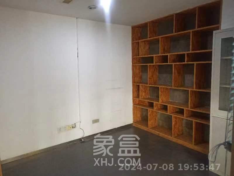 摩天一号  1室0厅0卫   10000.00元/月室内图