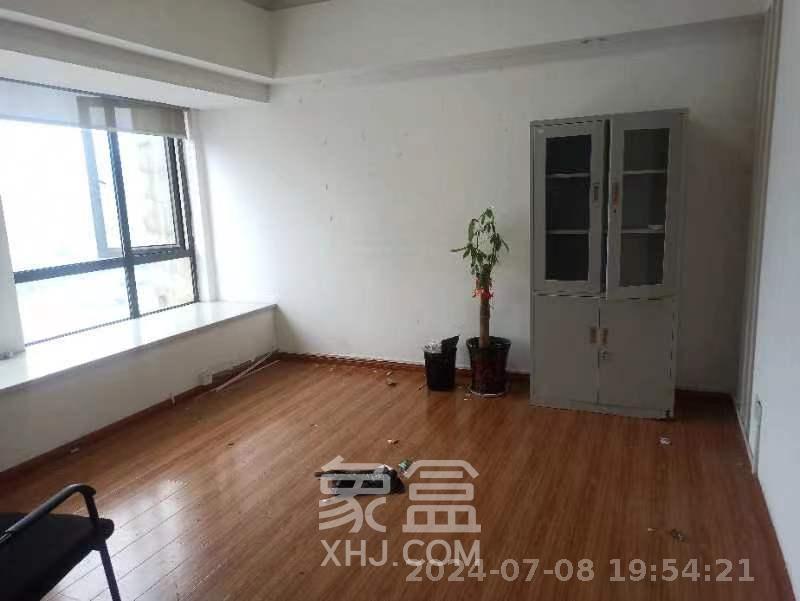 摩天一号  1室0厅0卫   10000.00元/月室内图