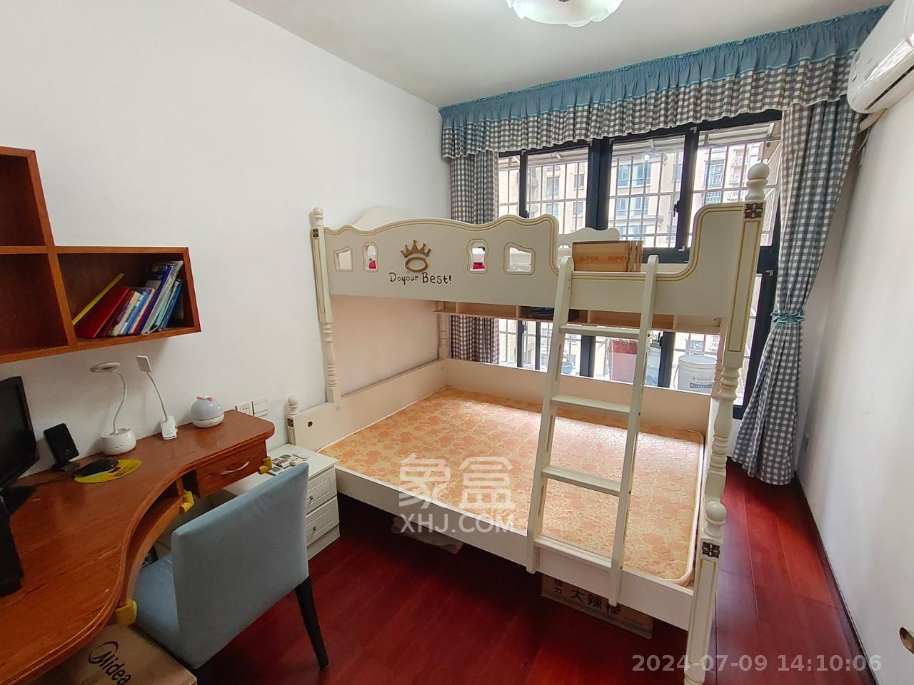 中建麓山和苑  3室2厅1卫   2400.00元/月室内图