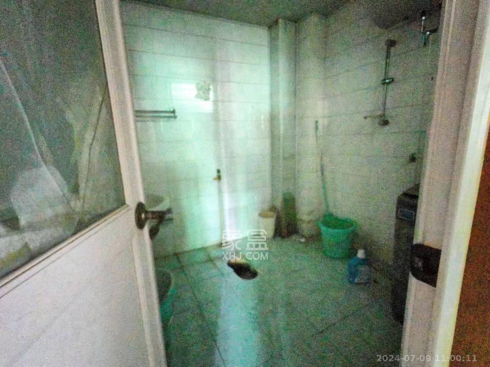 马王堆陶瓷建材新城  3室2厅1卫   1800.00元/月室内图