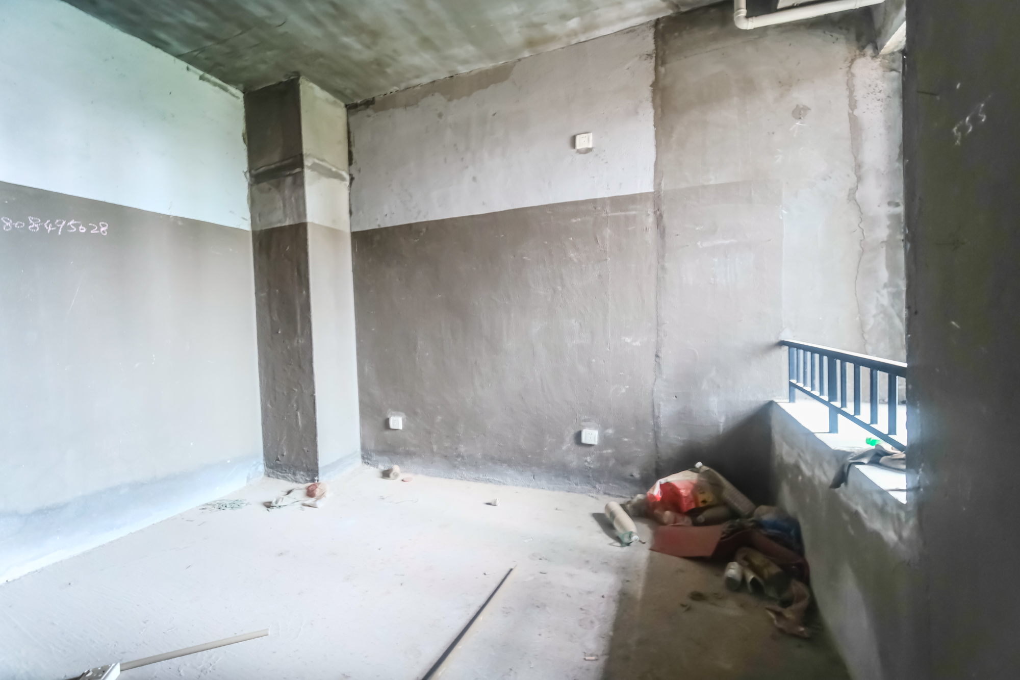 三一街区 4室2厅1卫 100.0万 三一街区 4室2厅1卫 100.0万卧室