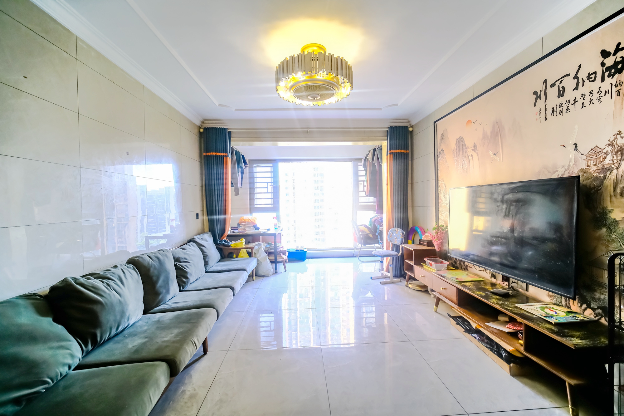 荣盛花语城 3室2厅2卫 85.8万 荣盛花语城 3室2厅2卫 85.8万客厅