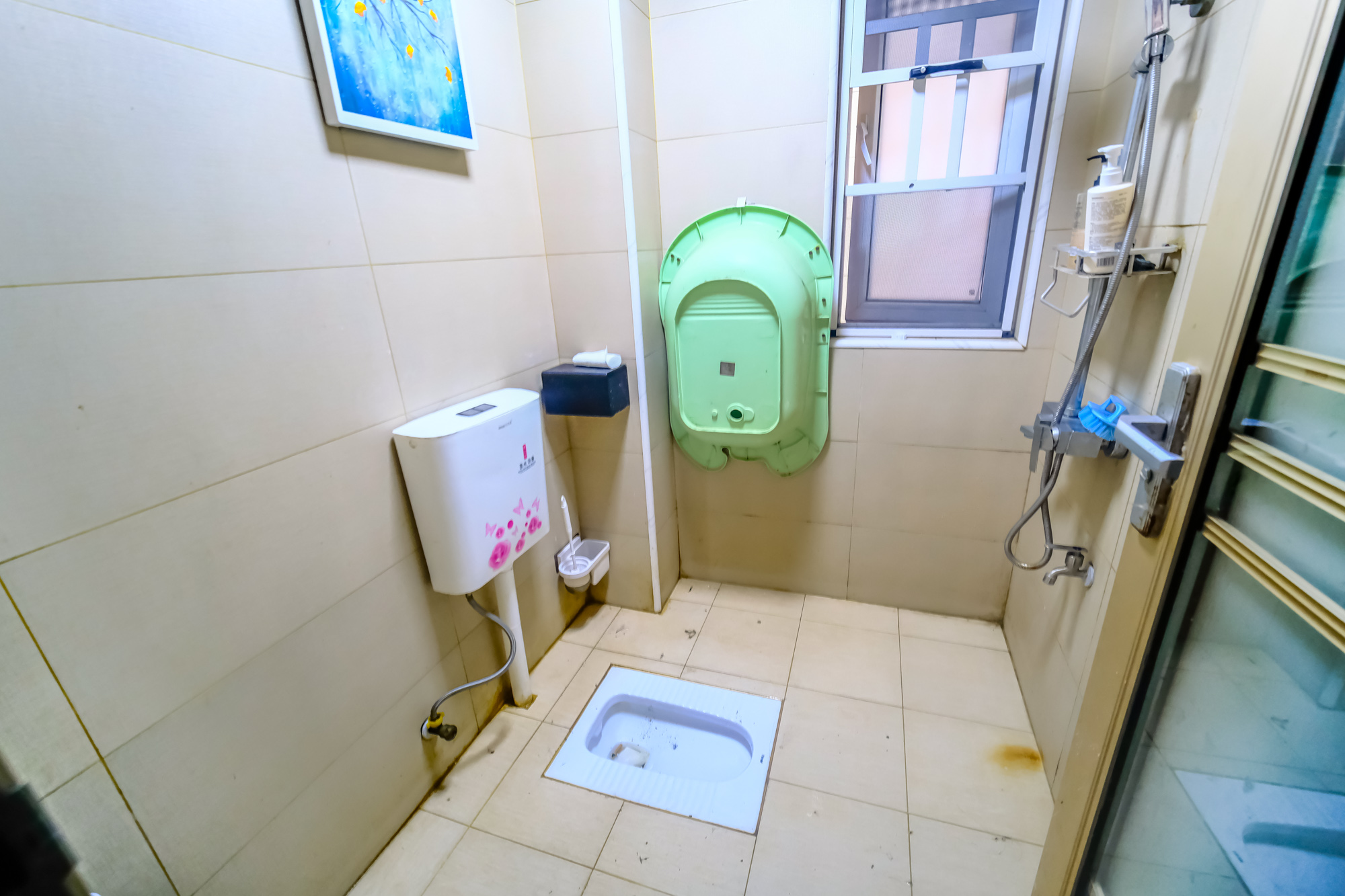 荣盛花语城 3室2厅2卫 85.8万 荣盛花语城 3室2厅2卫 85.8万卫生间