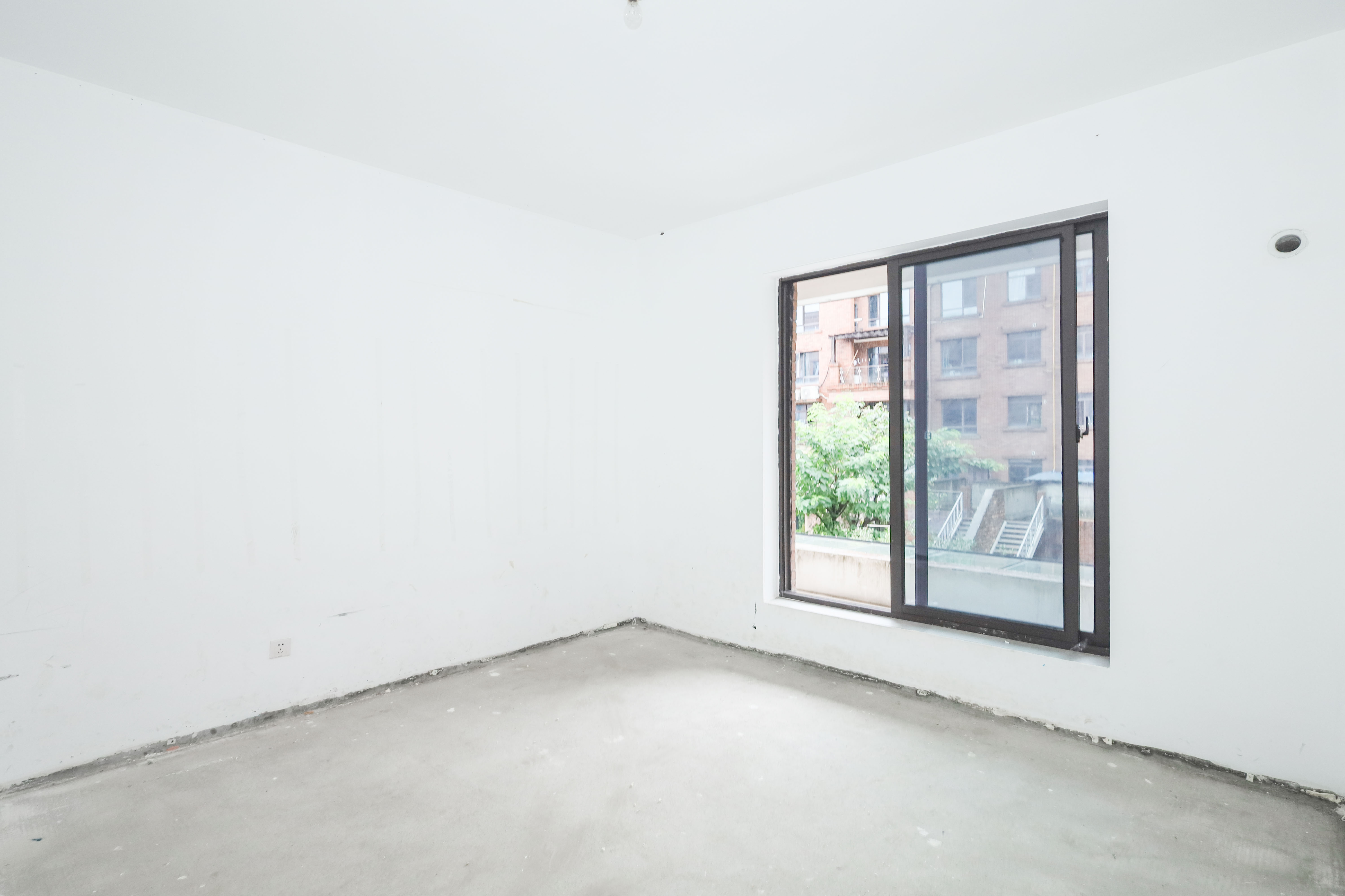 中冶中央公园 4室2厅2卫 210.00万 中冶中央公园 4室2厅2卫 210.00万卧室