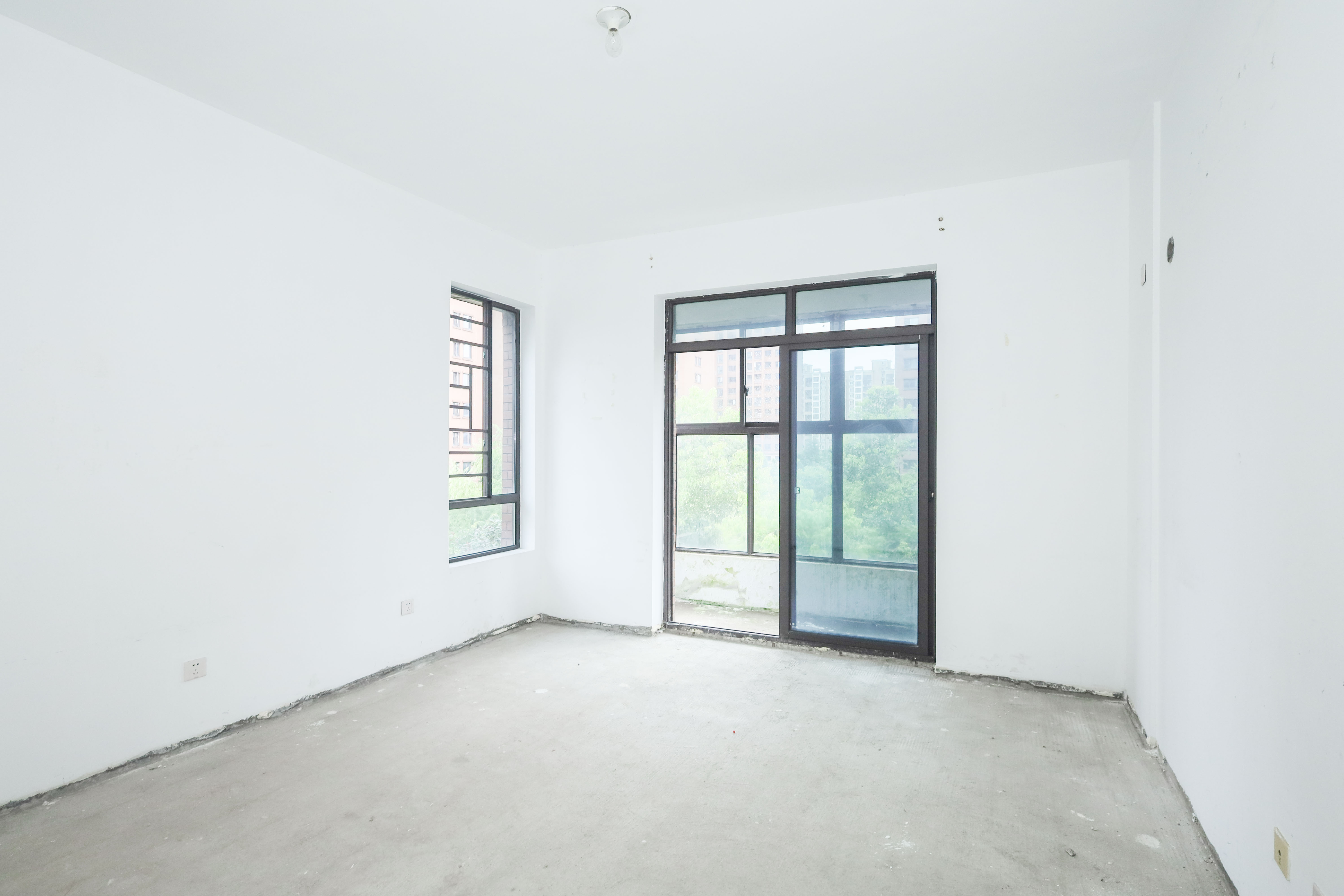 中冶中央公园 4室2厅2卫 210.00万 中冶中央公园 4室2厅2卫 210.00万卧室