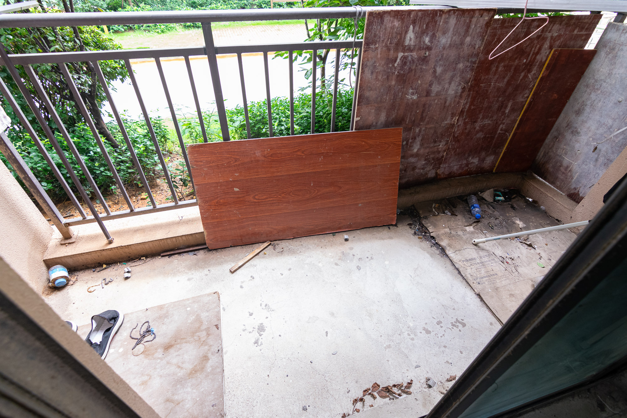 澳海望洲府  3室2厅2卫    69.8万阳台