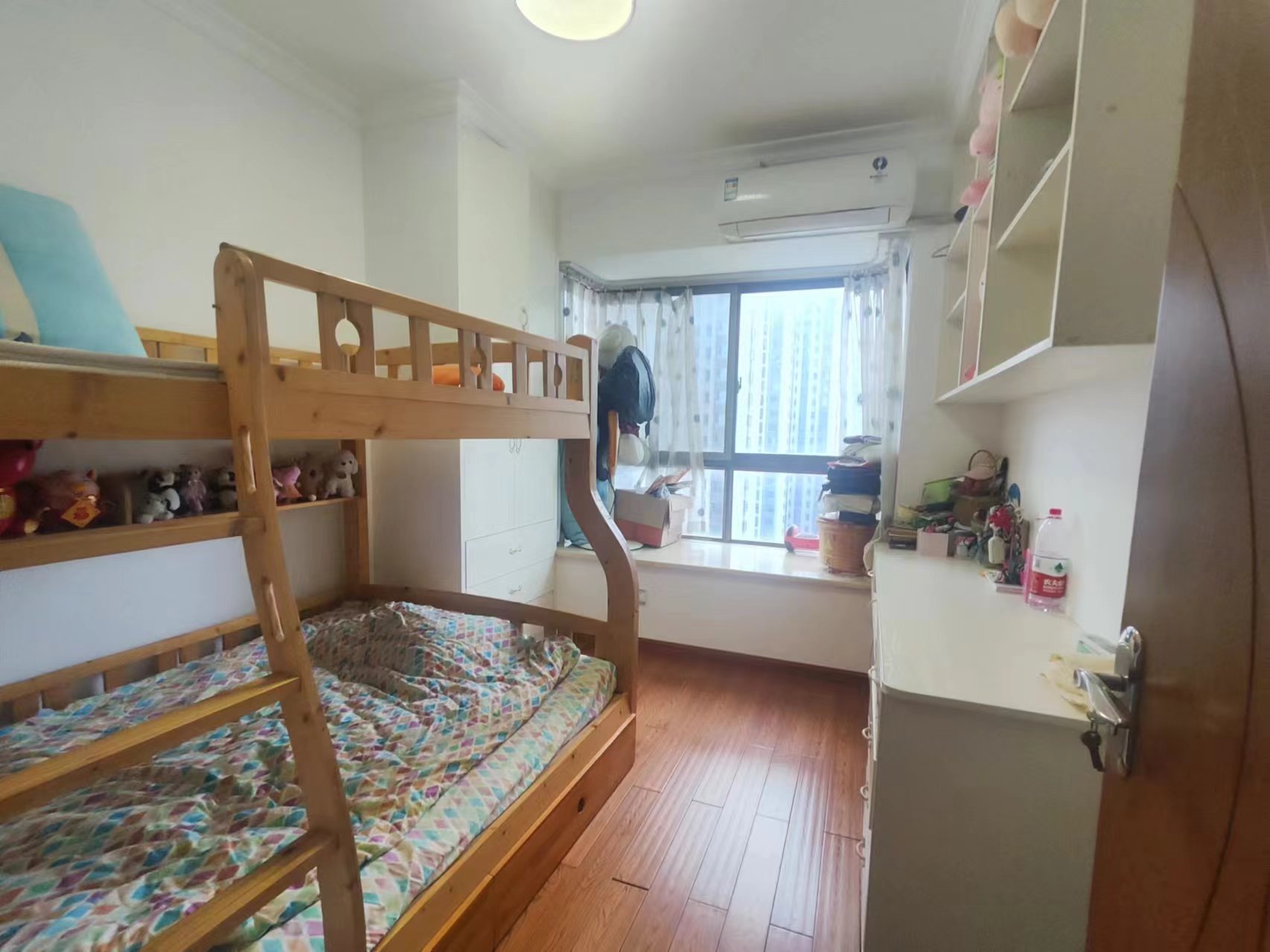 熹悦花都 3室2厅2卫 72.8万 熹悦花都 3室2厅2卫 72.8万室内图