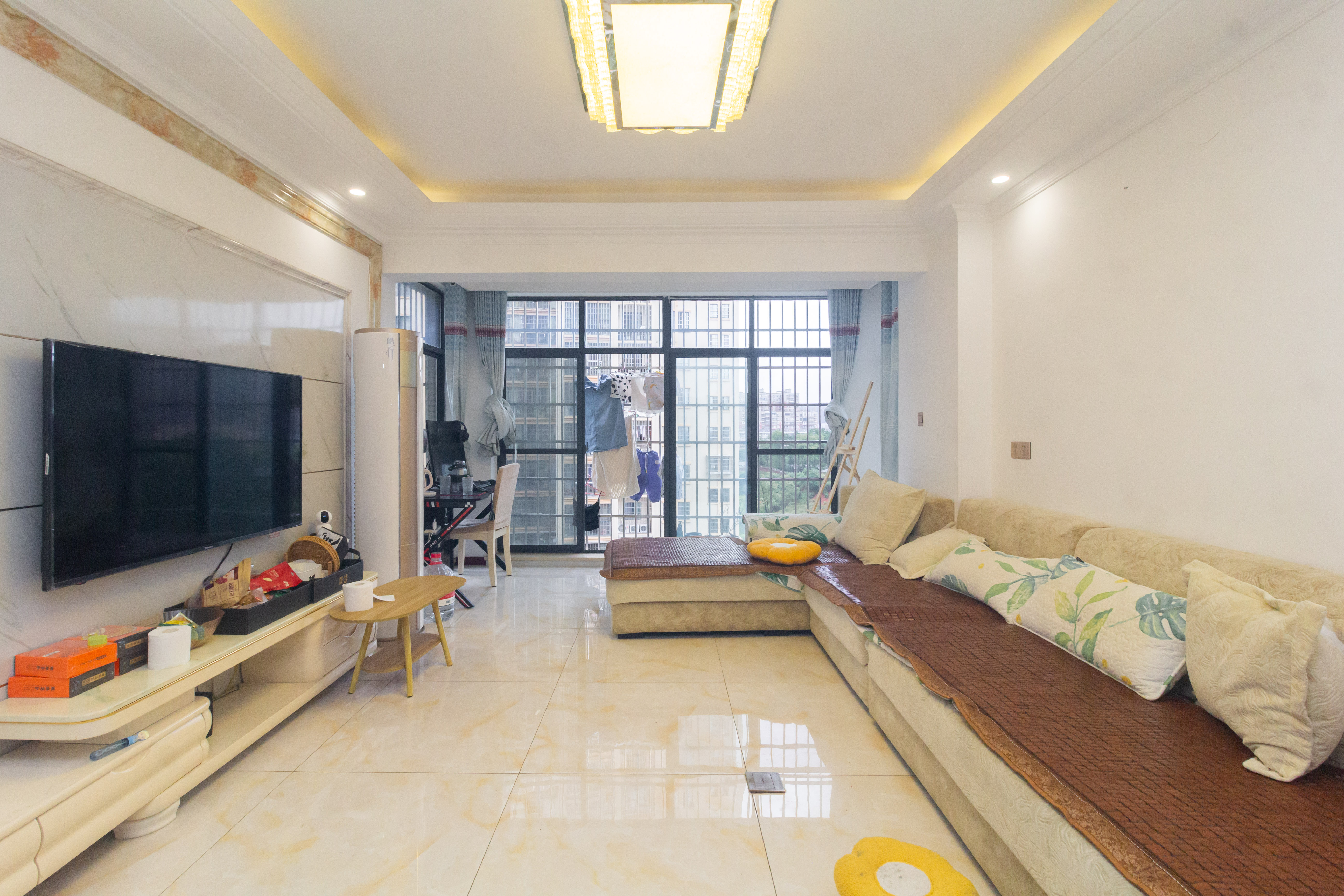 佳美紫郡  3室2厅1卫    81.0万 佳美紫郡  3室2厅1卫    81.0万