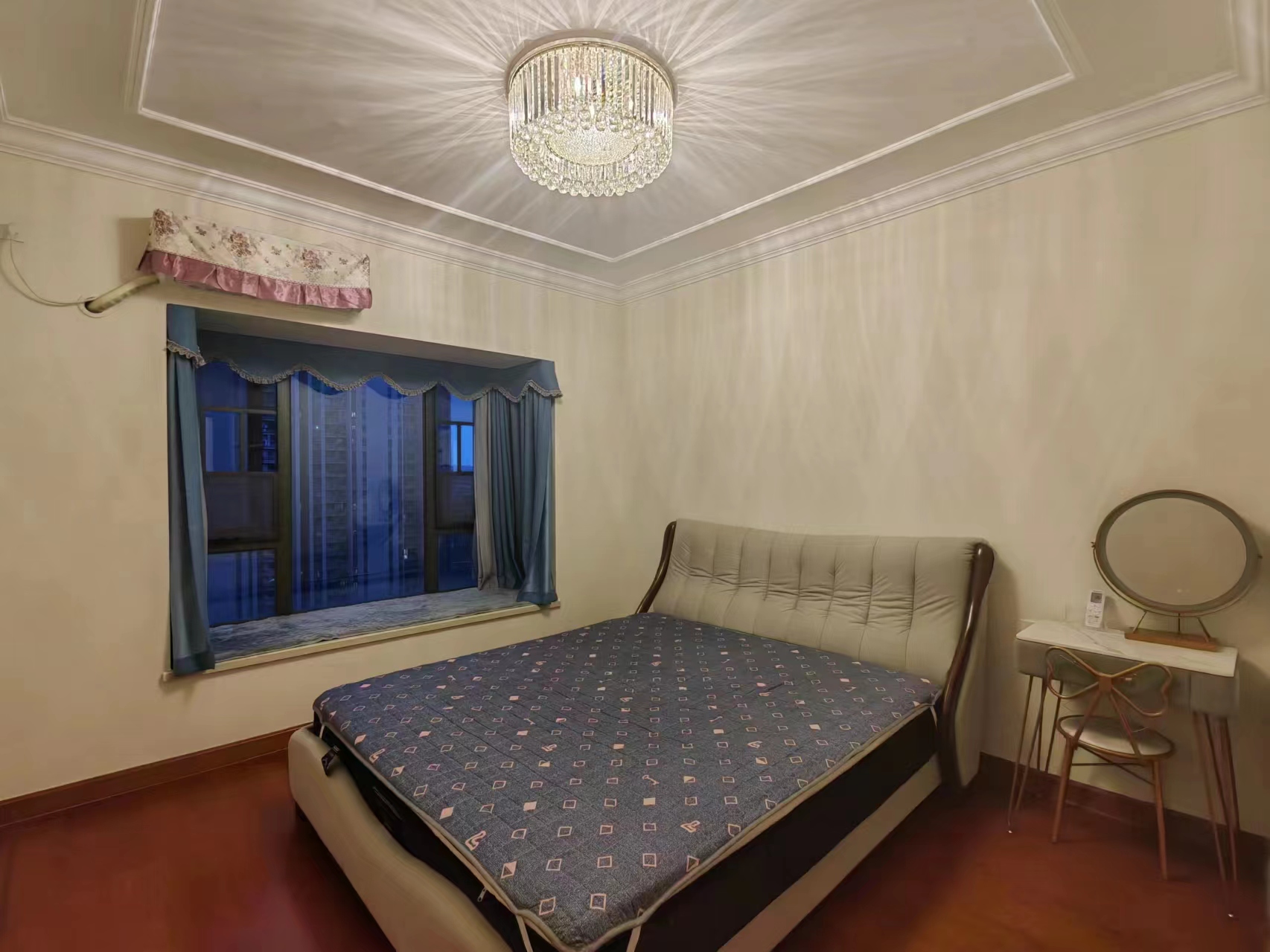 恒大华府 3室2厅2卫 79.8万 恒大华府 3室2厅2卫 79.8万室内图