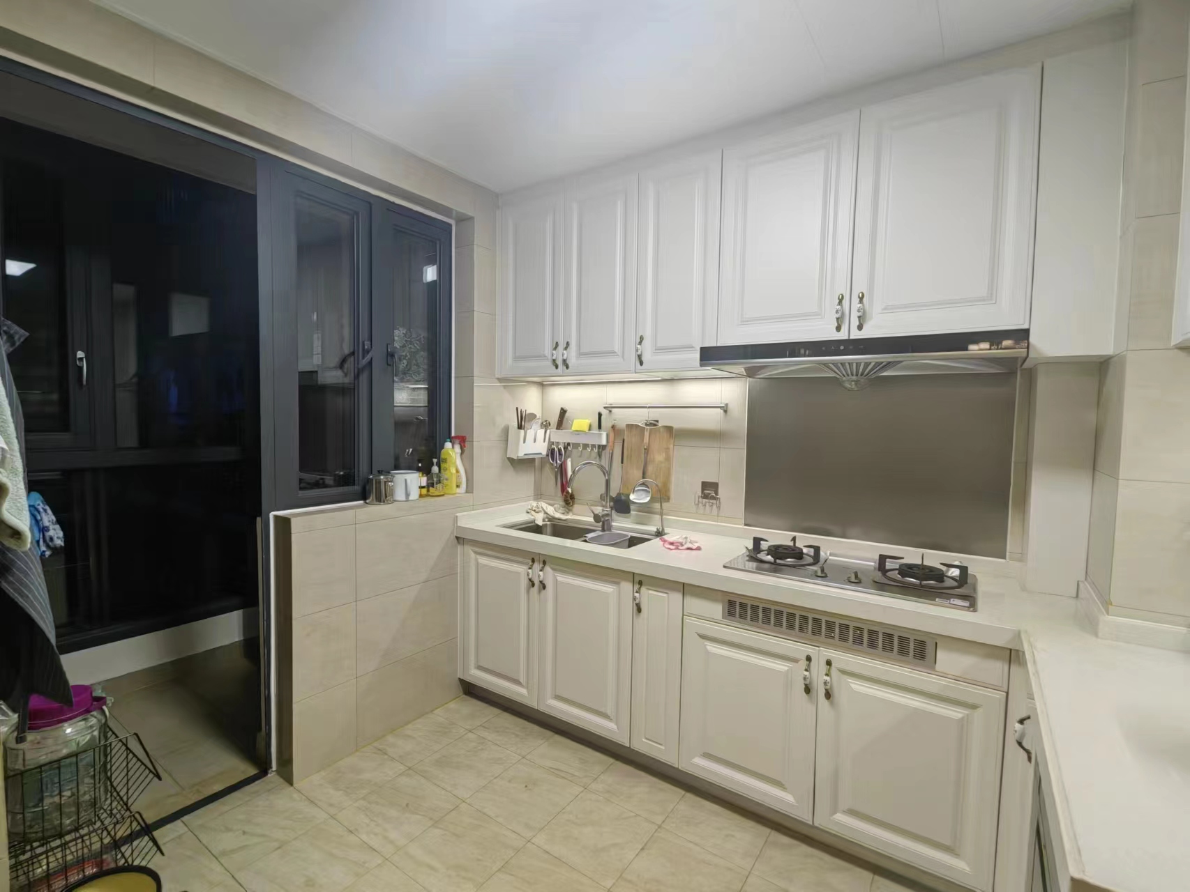 恒大华府 3室2厅2卫 79.8万 恒大华府 3室2厅2卫 79.8万室内图