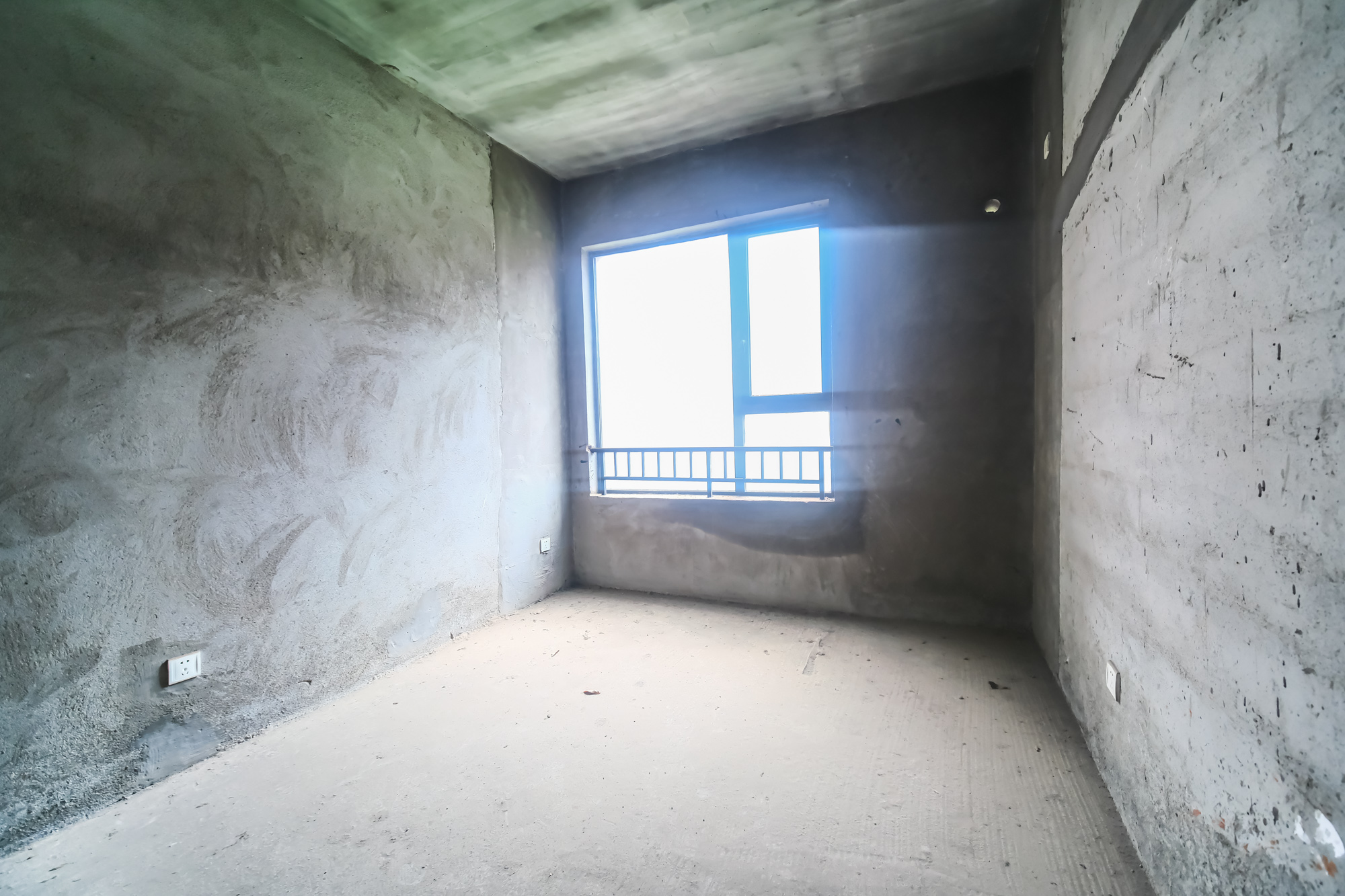 三一街区  4室2厅1卫    107.96万 三一街区  4室2厅1卫    107.96万卧室