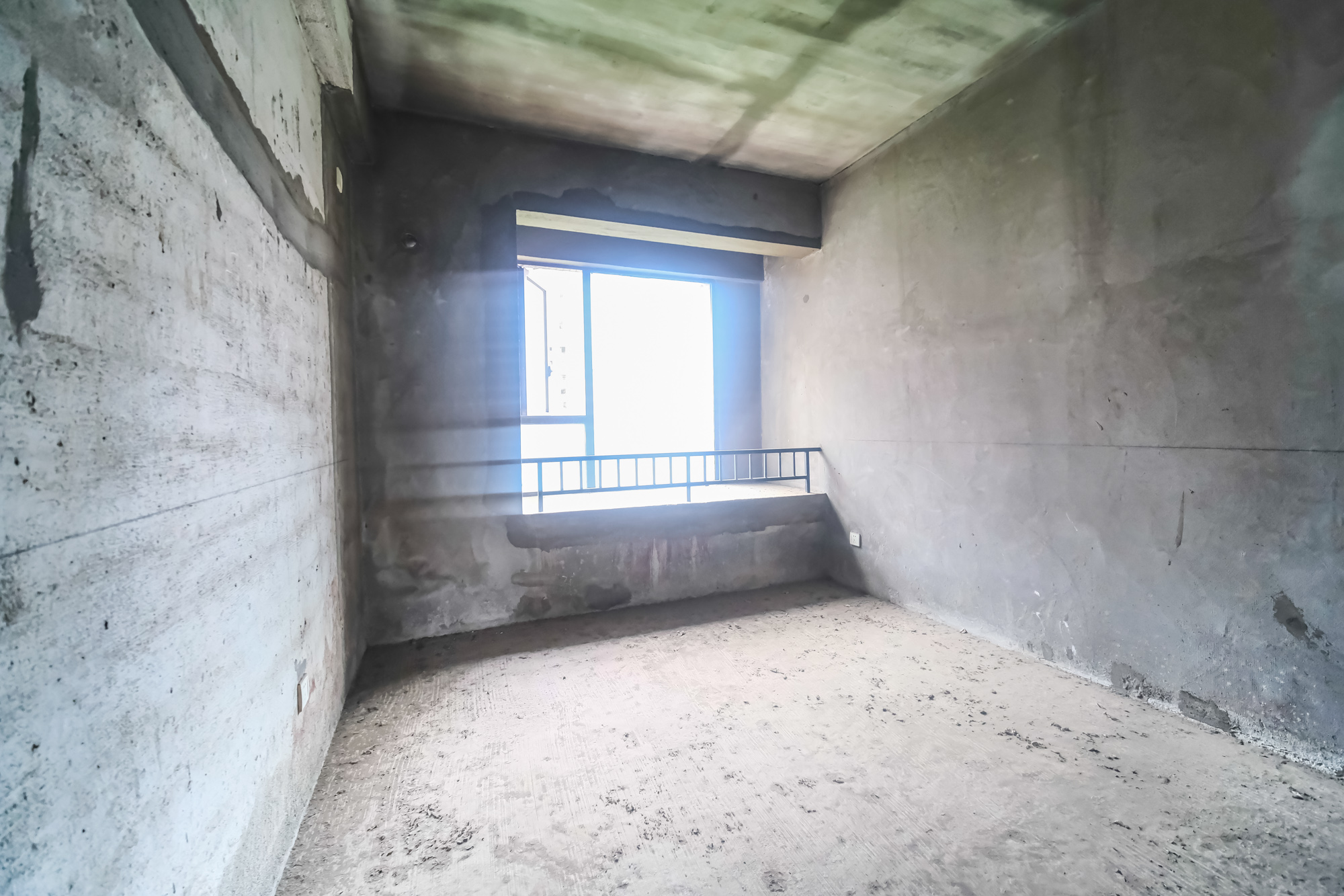 三一街区  4室2厅1卫    107.96万 三一街区  4室2厅1卫    107.96万卧室