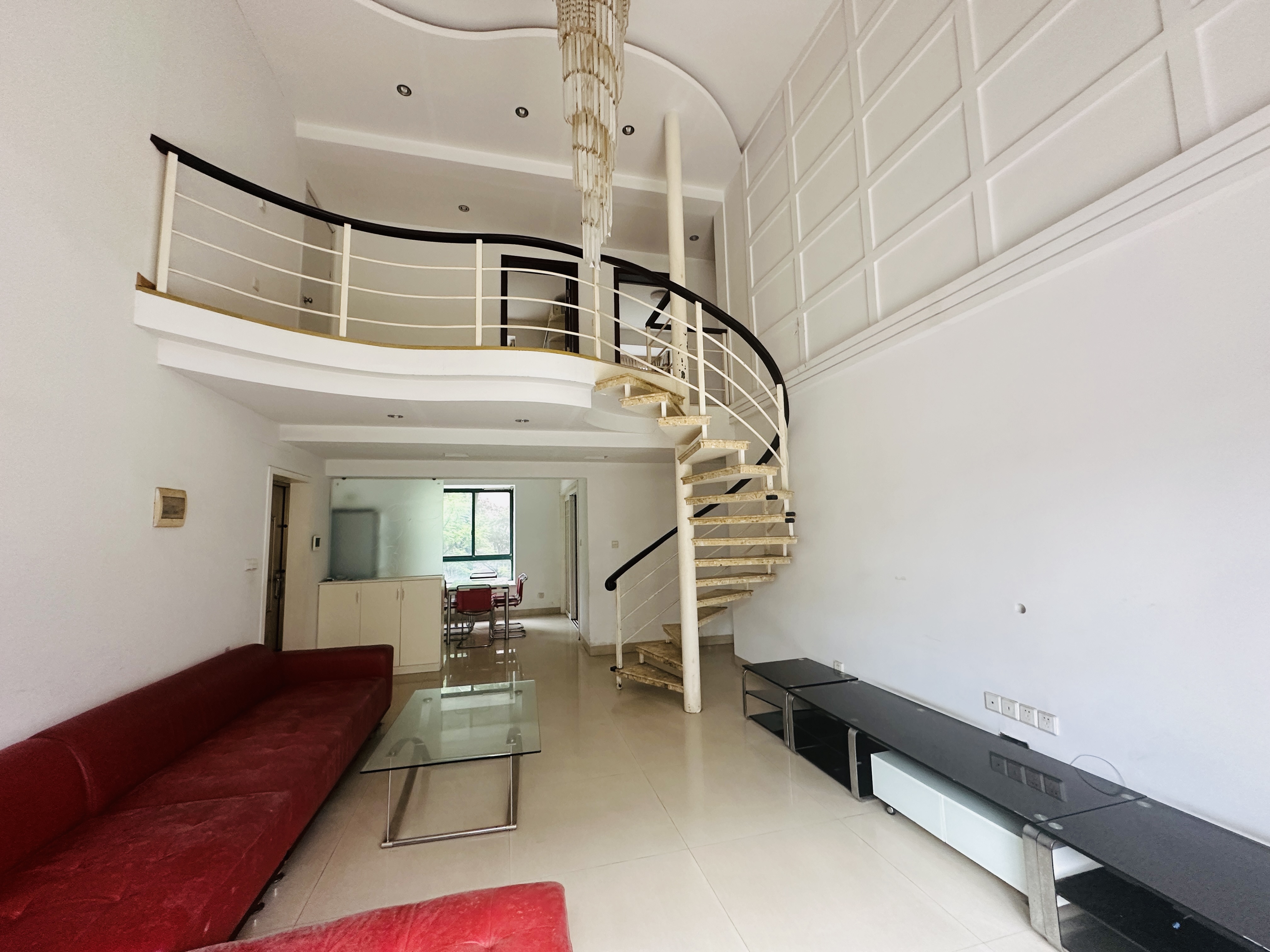 亲亲家园 4室2厅2卫 75.0万 亲亲家园 4室2厅2卫 75.0万室内图