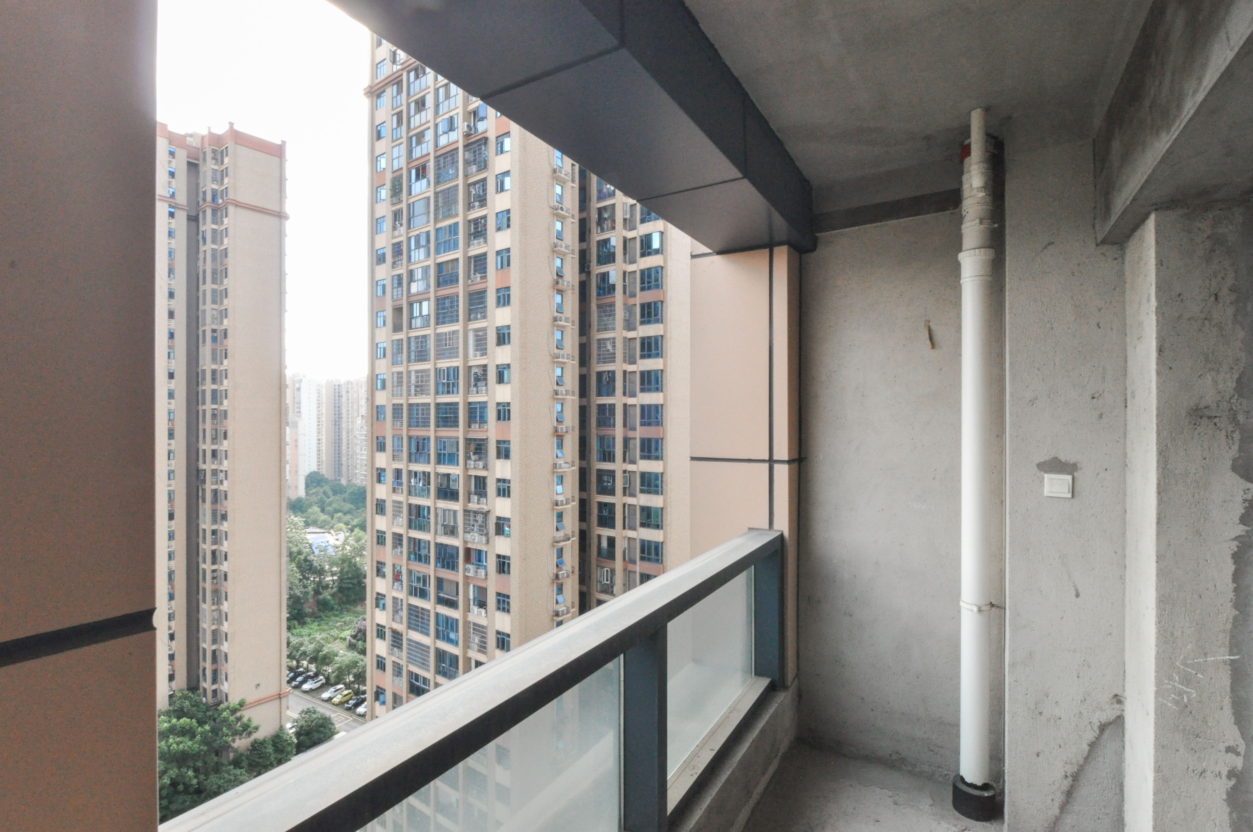 C-park天悦城(紫檀溪苑二期) 1室0厅1卫 30.0万 C-park天悦城(紫檀溪苑二期) 1室0厅1卫 30.0万其他