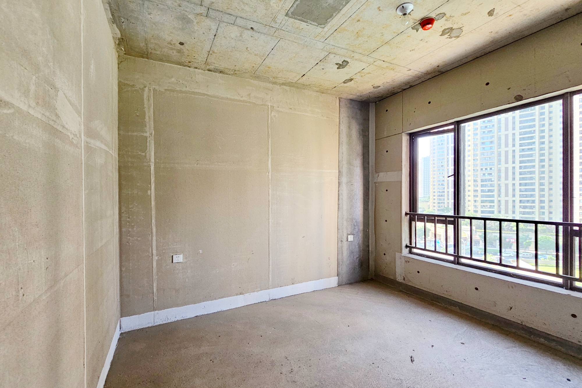 阳光城尚东湾凌云府 4室2厅2卫 160.0万 阳光城尚东湾凌云府 4室2厅2卫 160.0万其他