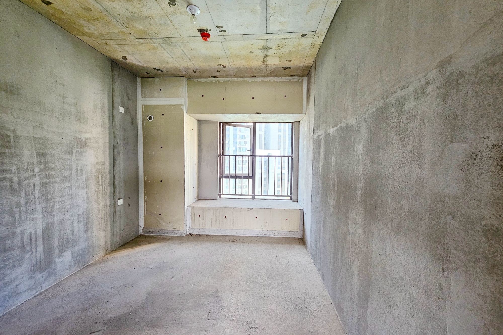 阳光城尚东湾凌云府 4室2厅2卫 160.0万 阳光城尚东湾凌云府 4室2厅2卫 160.0万其他