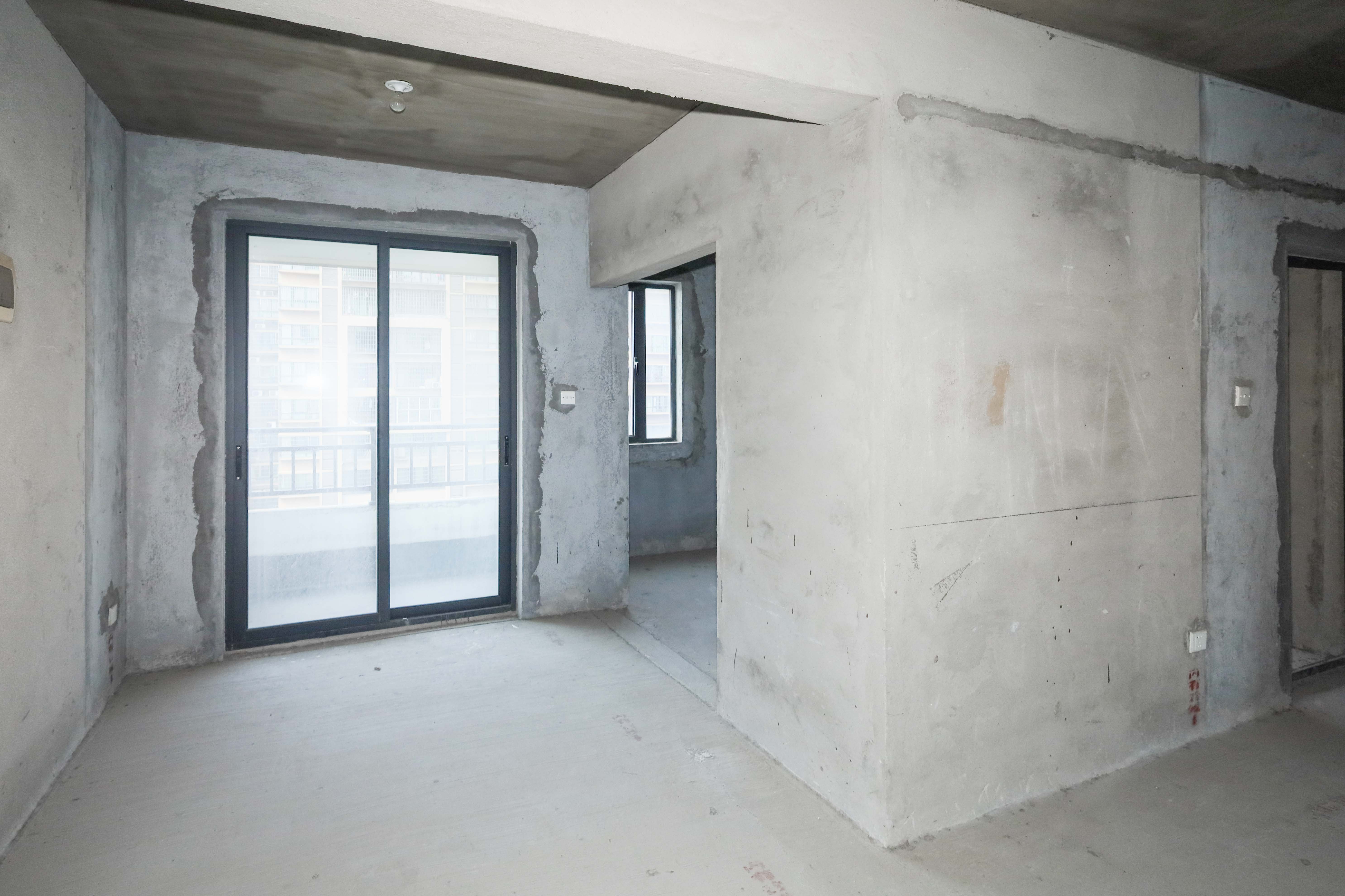 中国铁建梅溪青秀一期  3室2厅1卫   140.00万其他