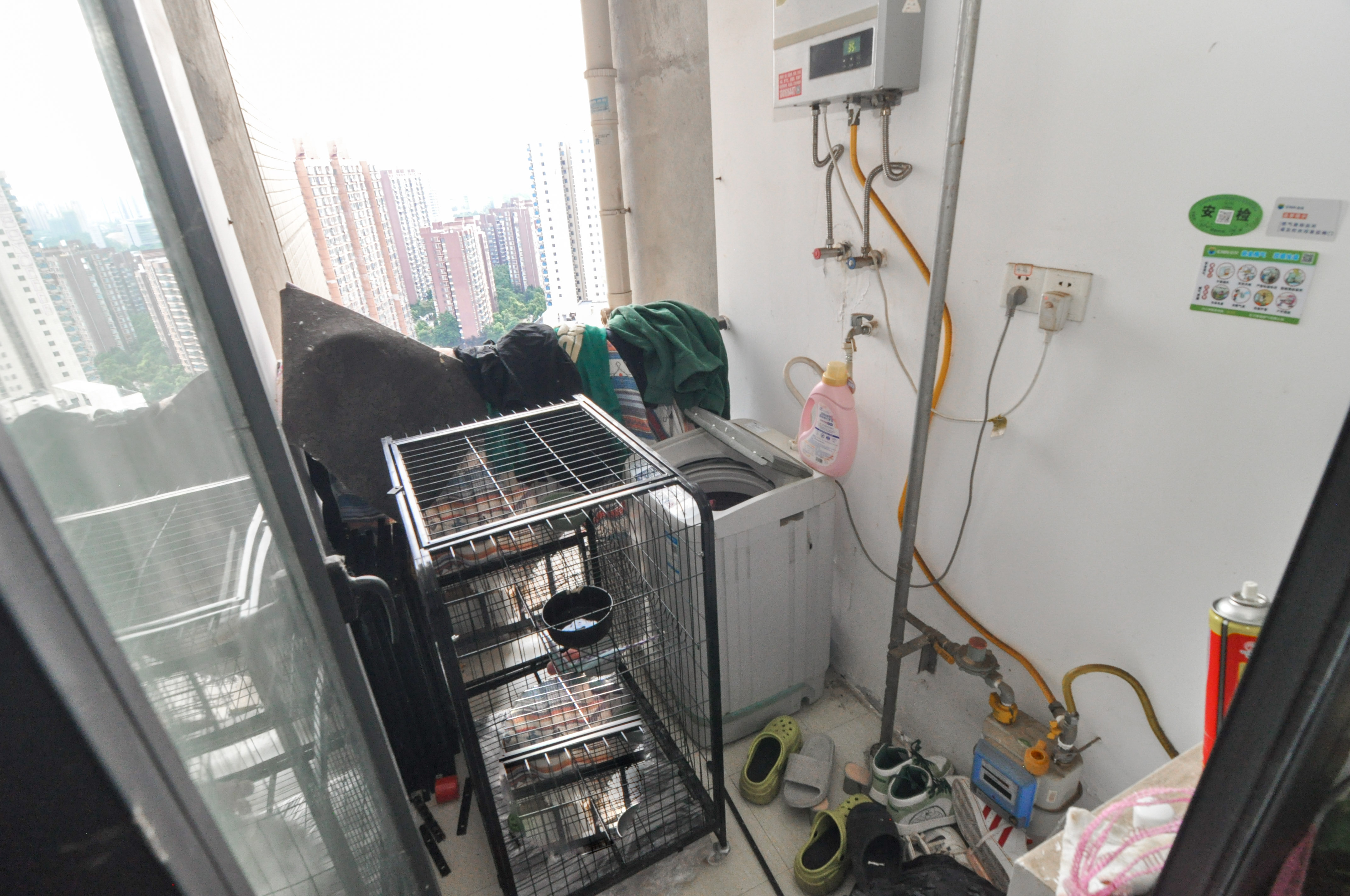 恒泰广场  3室2厅1卫   72.00万其他
