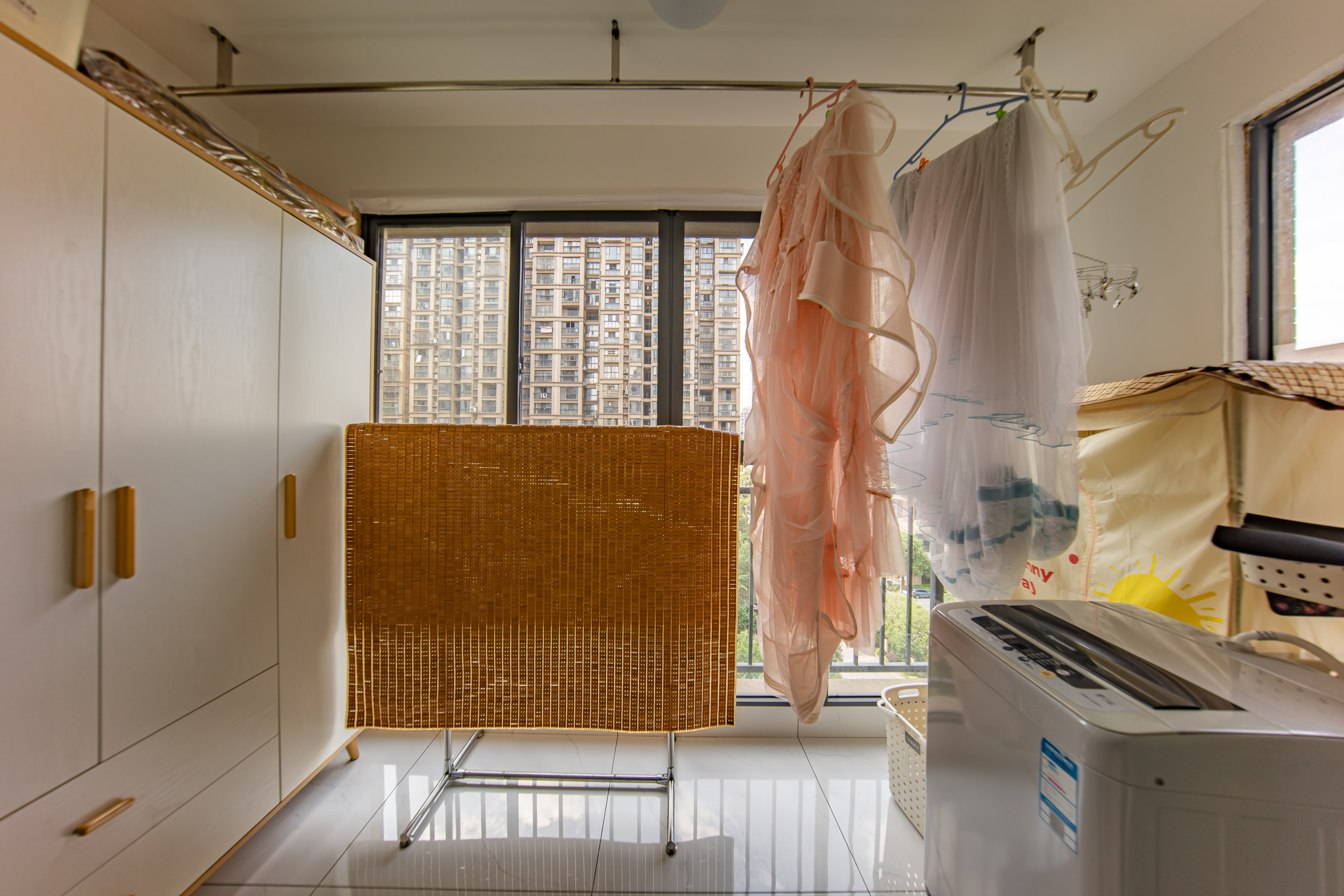 中建麓山和苑  3室2厅2卫   85.00万阳台