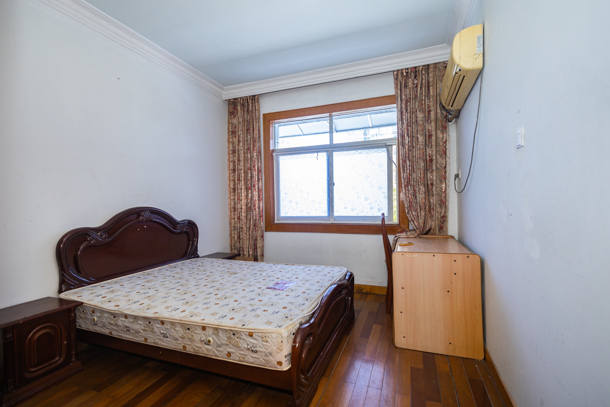 长沙县检察院宿舍 3室2厅1卫 61.8万 长沙县检察院宿舍 3室2厅1卫 61.8万卧室