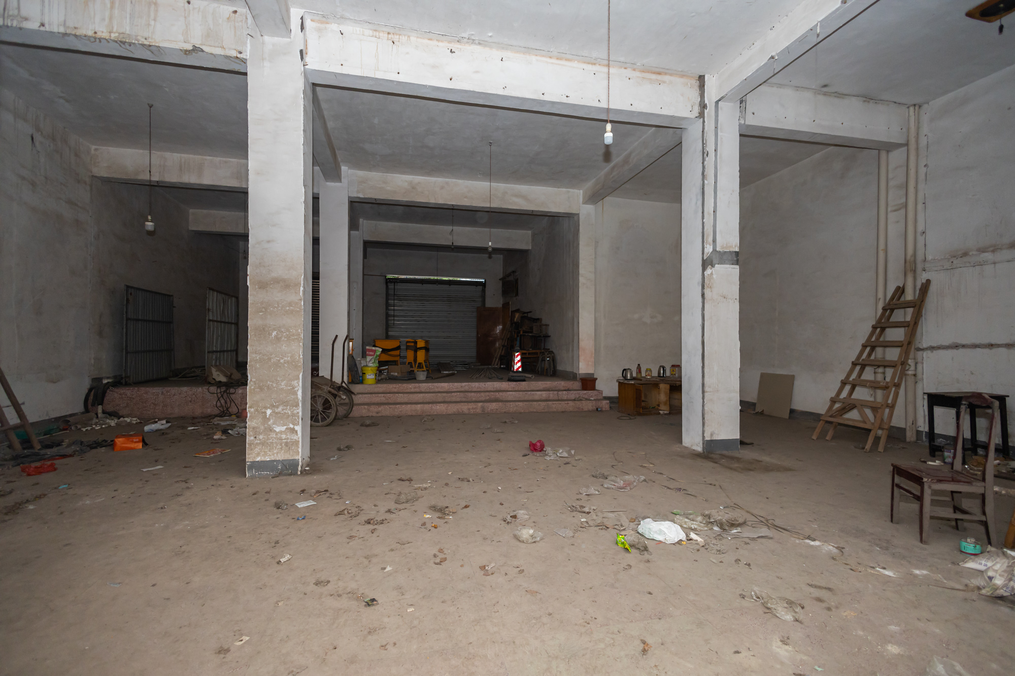 星沙二区  10室10厅5卫    530.0万 星沙二区  10室10厅5卫    530.0万客厅