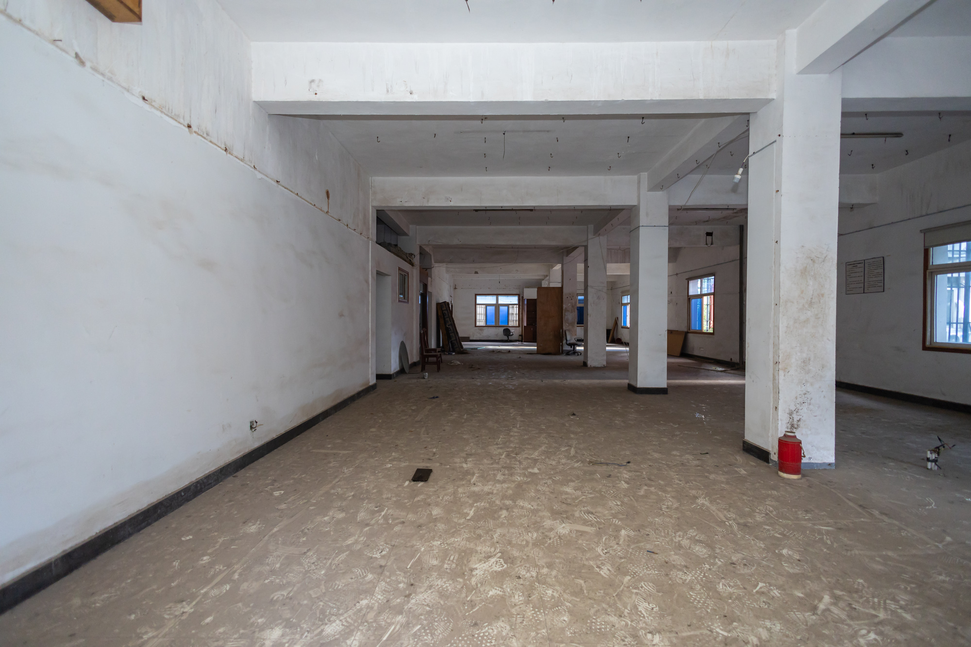 星沙二区  10室10厅5卫    530.0万 星沙二区  10室10厅5卫    530.0万其他