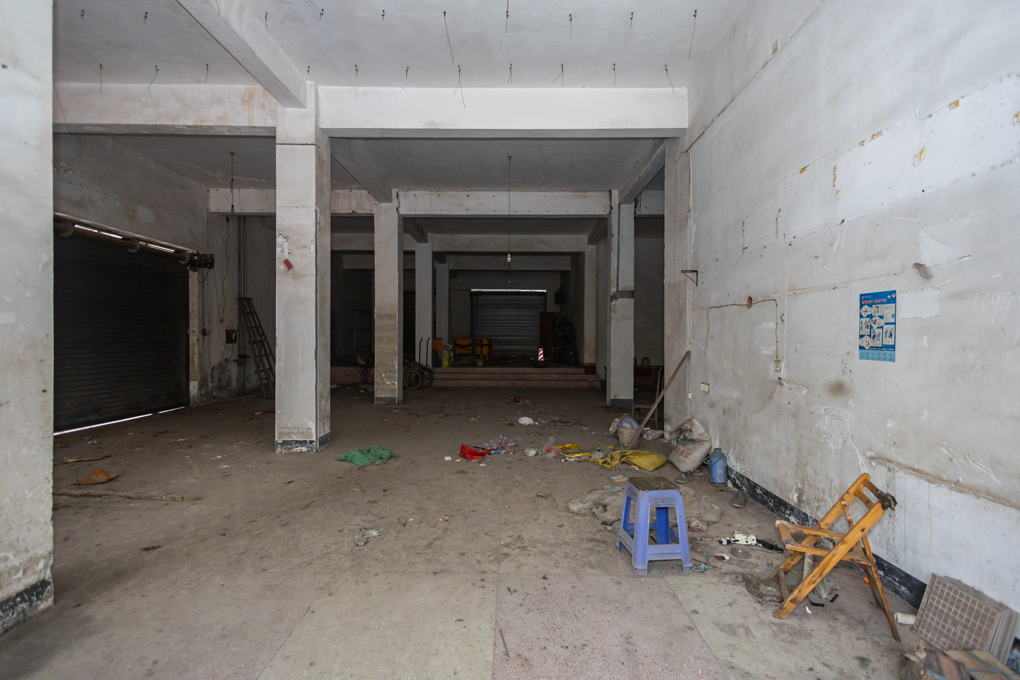 星沙二区  10室10厅5卫    500.0万 星沙二区  10室10厅5卫    500.0万客厅