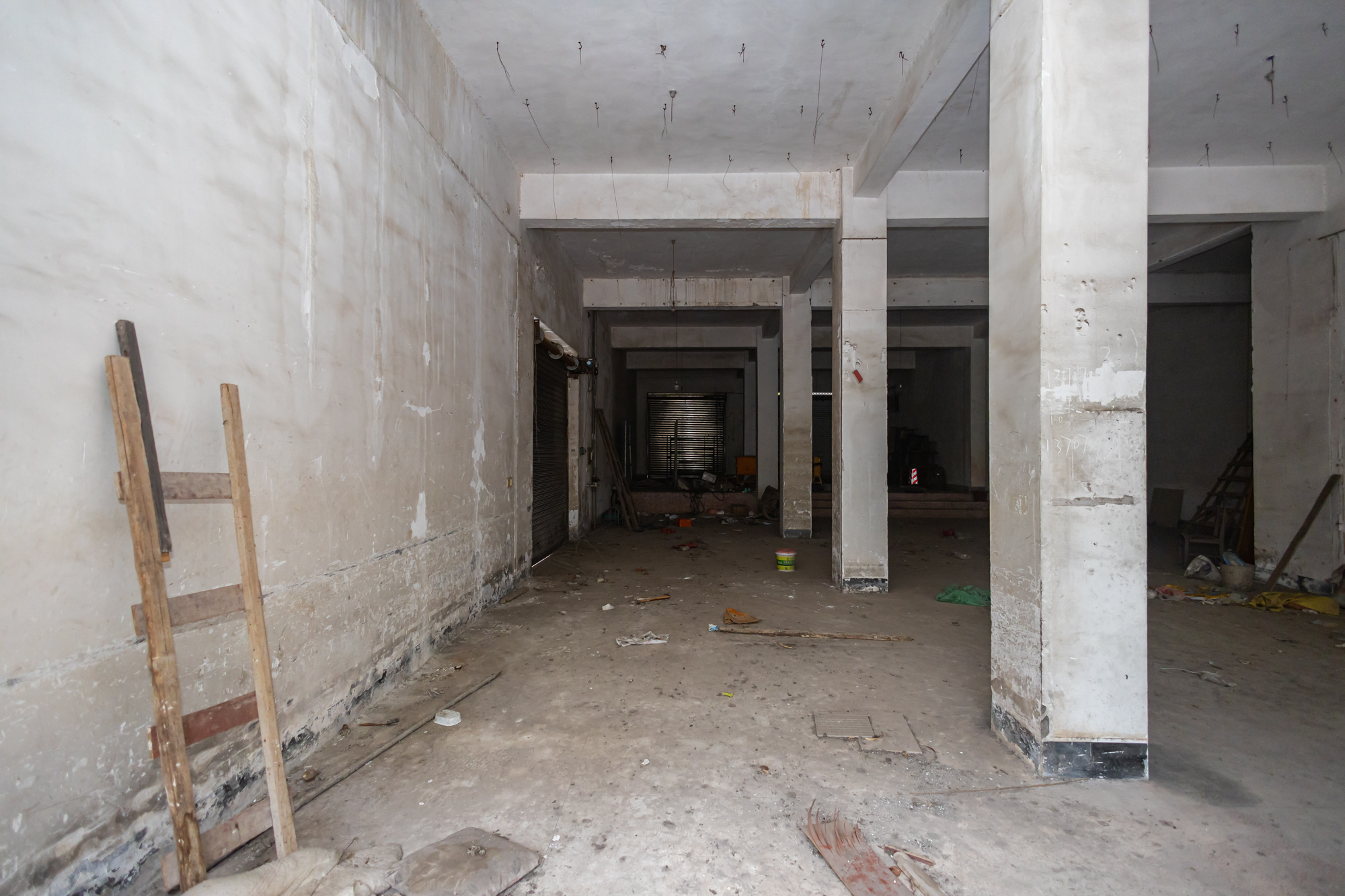 星沙二区  10室10厅5卫    500.0万 星沙二区  10室10厅5卫    500.0万客厅