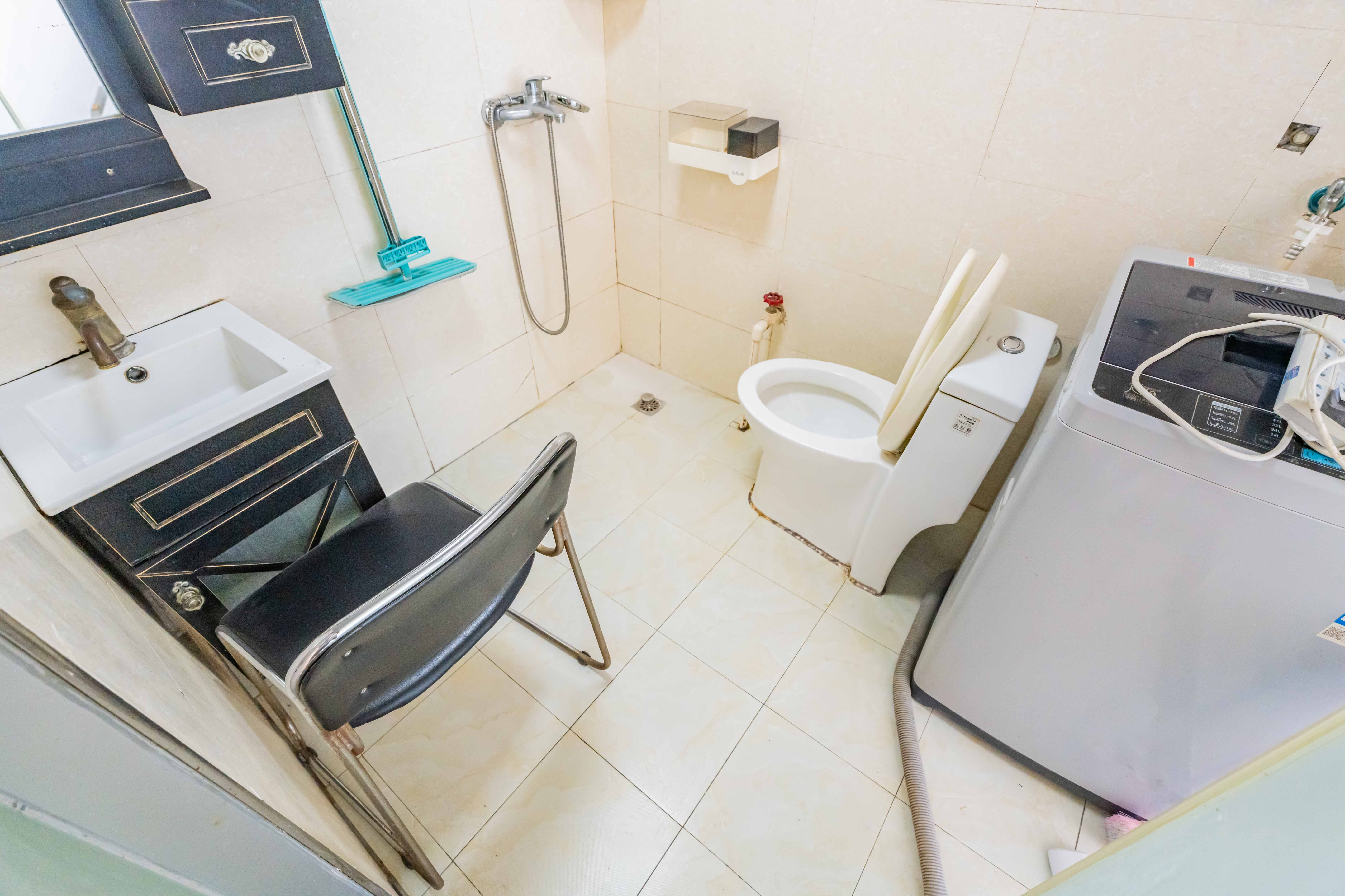 天健芙蓉盛世一期  1室1厅1卫    36.8万卫生间