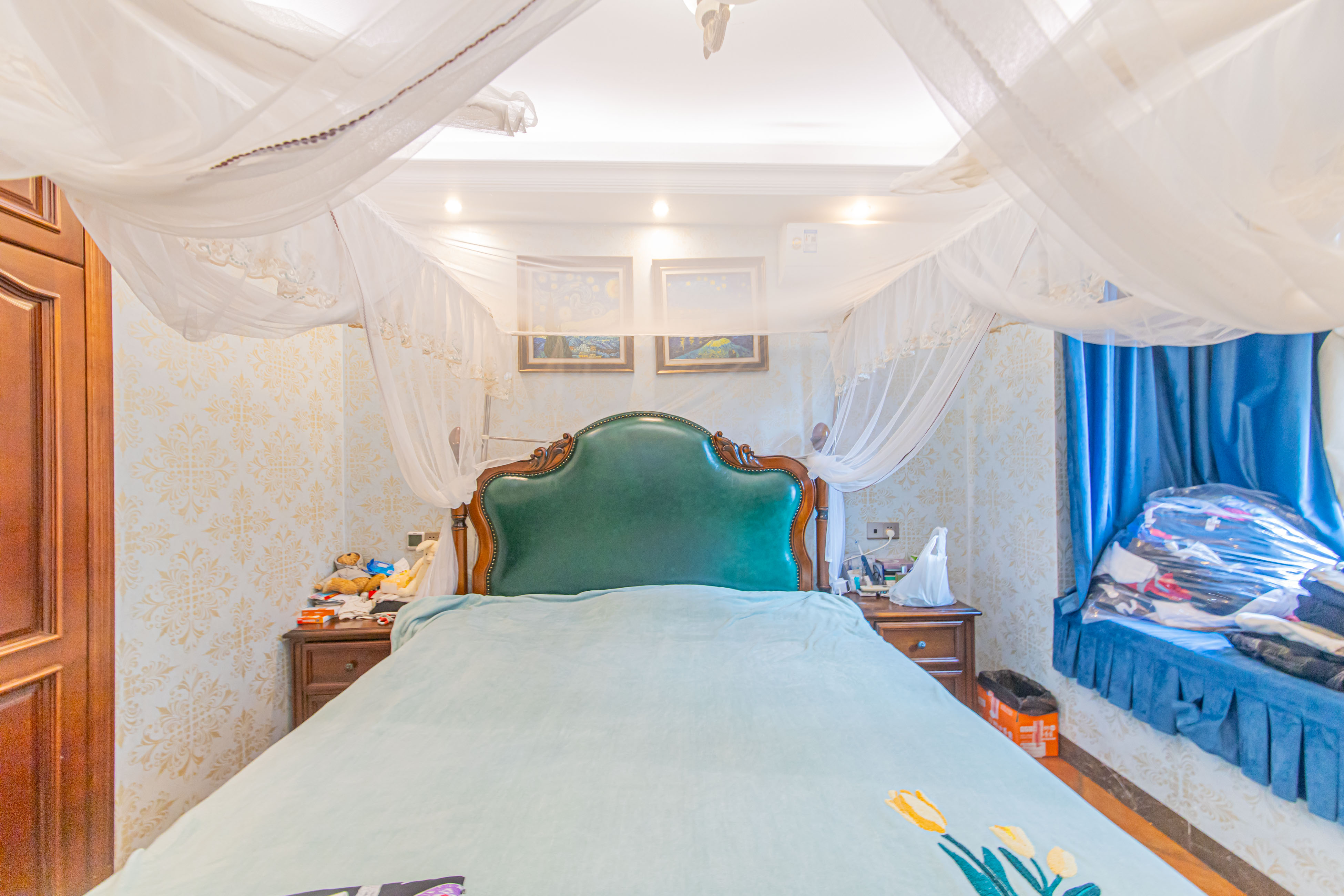 大唐印象一期云海湾 4室2厅2卫 238.8万 大唐印象一期云海湾 4室2厅2卫 238.8万卧室