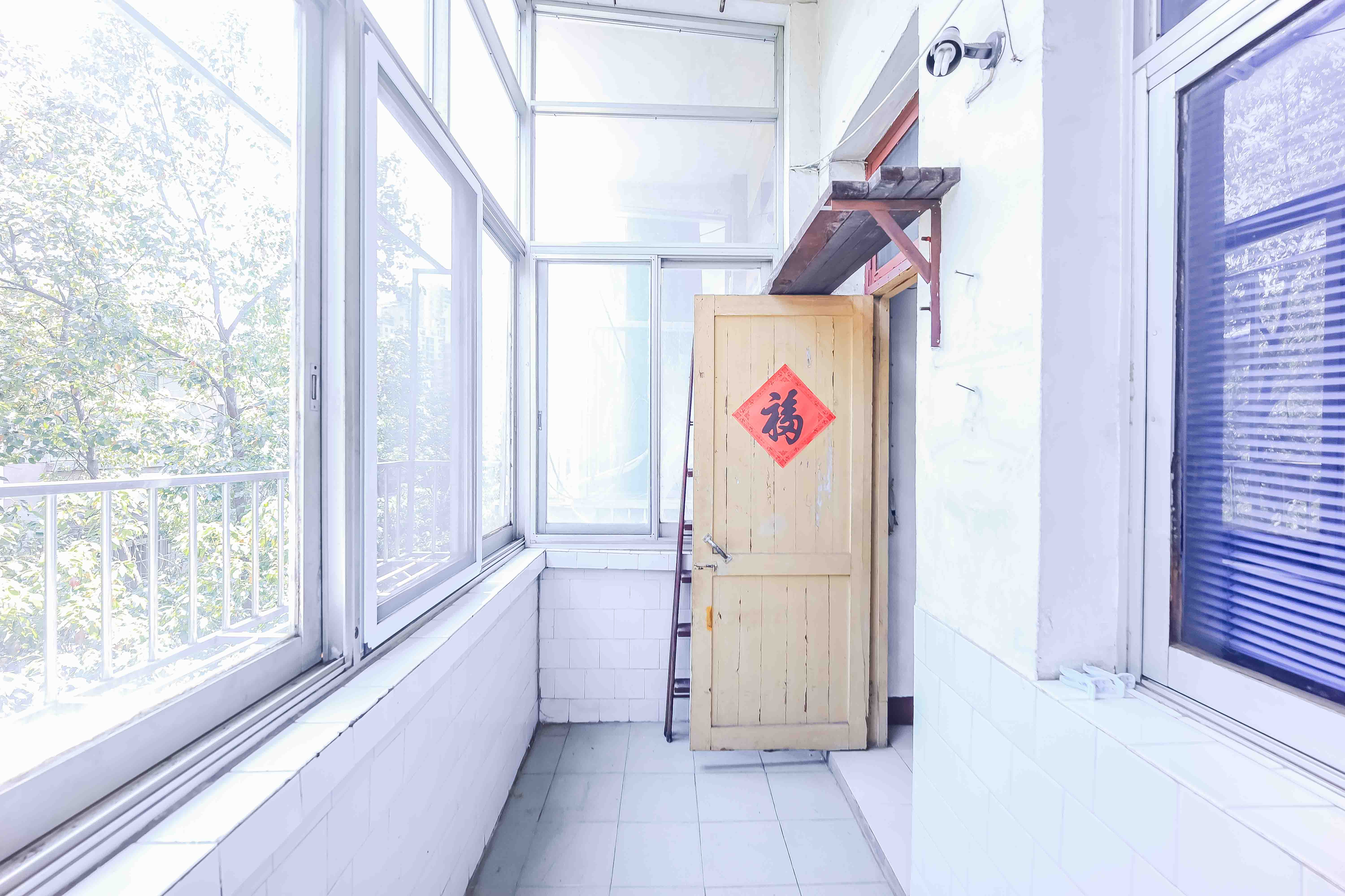 东塘电力院  3室2厅1卫   58.00万阳台