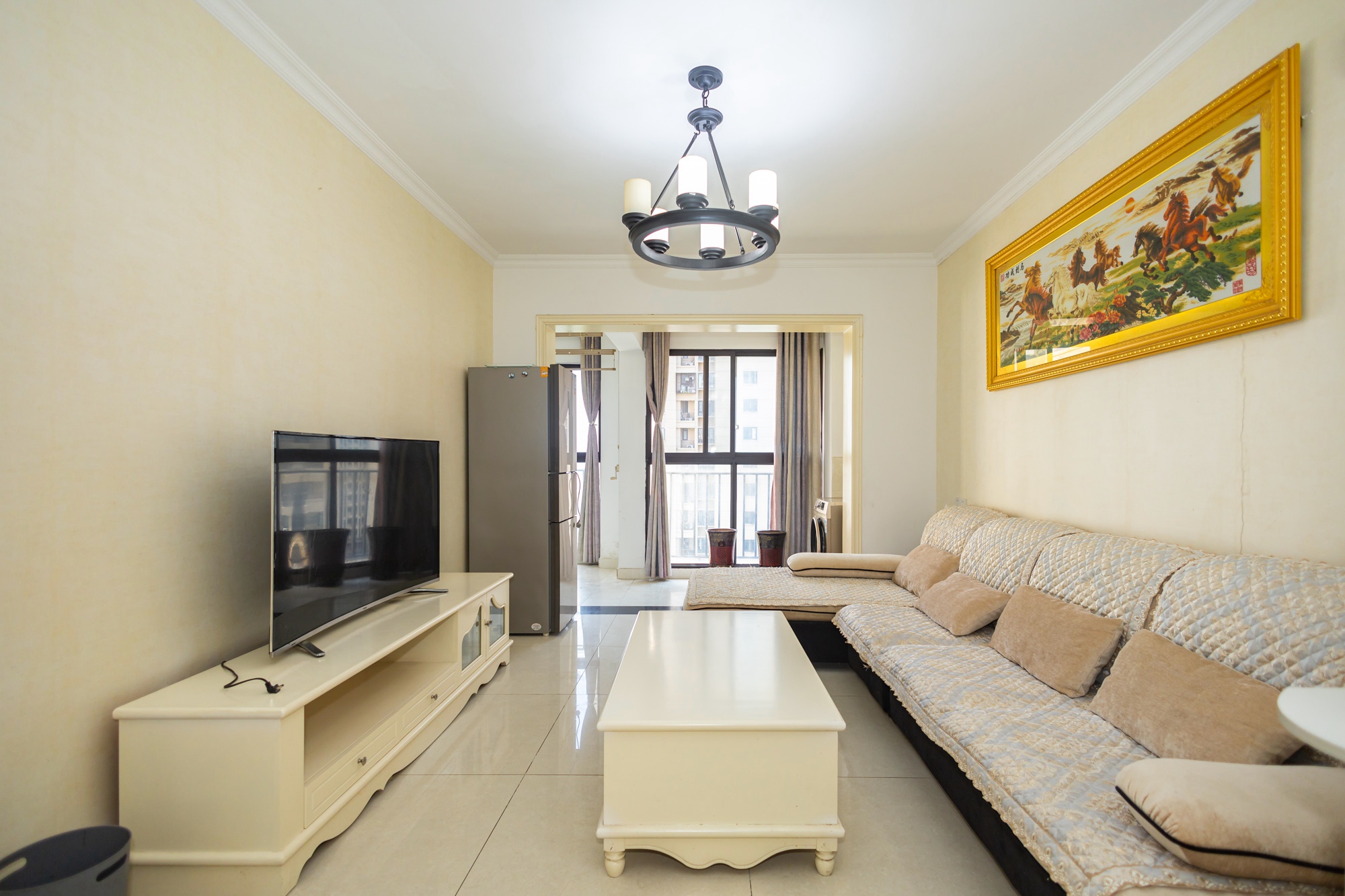 金科时代中心 1室0厅0卫 61.8万 金科时代中心 1室0厅0卫 61.8万客厅