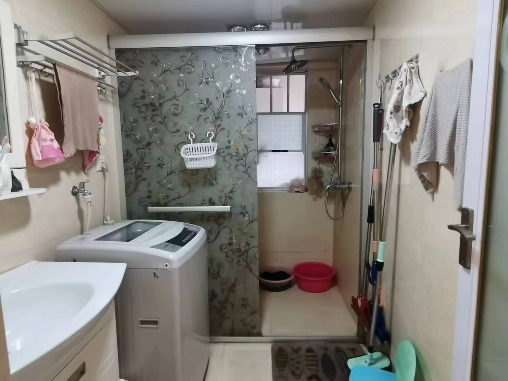 城市风景  3室2厅2卫   58.00万室内图