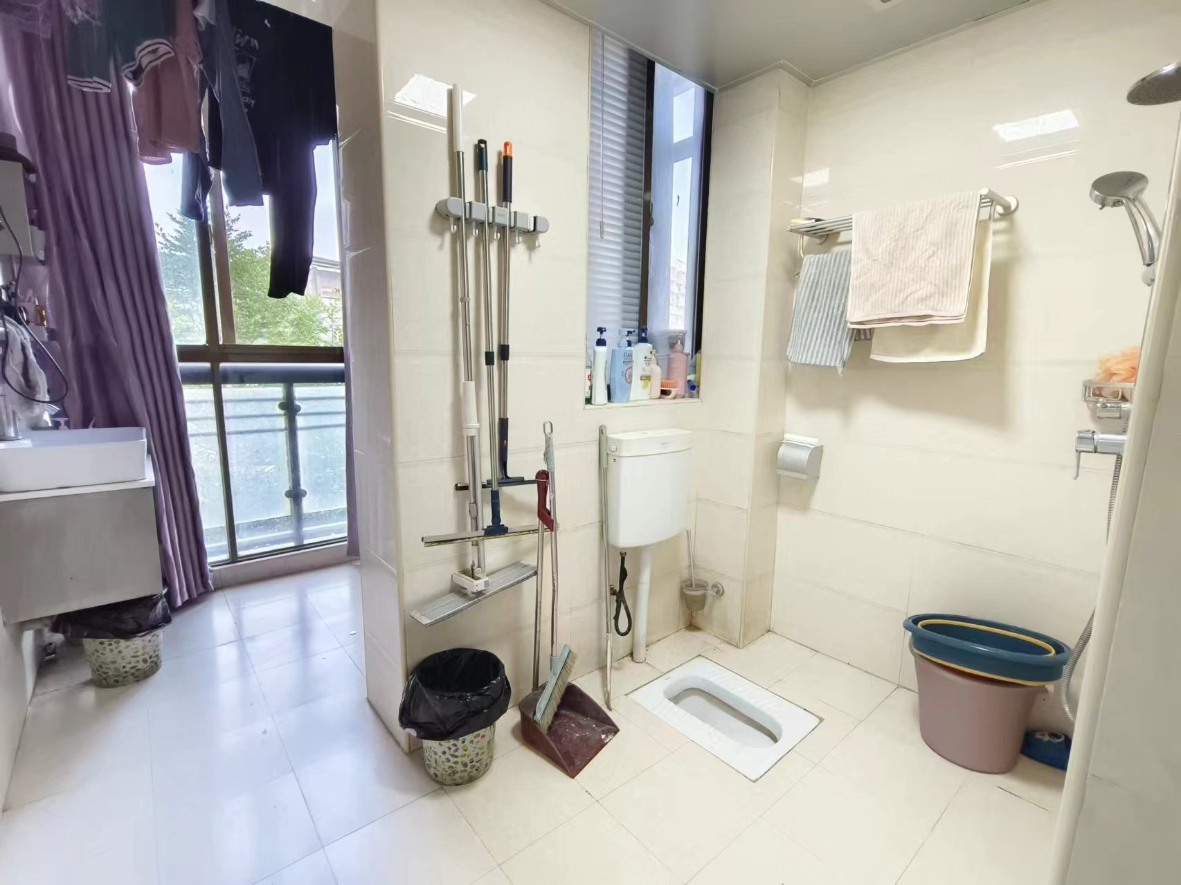 景秀名园  1室2厅2卫    54.0万 景秀名园  1室2厅2卫    54.0万室内图