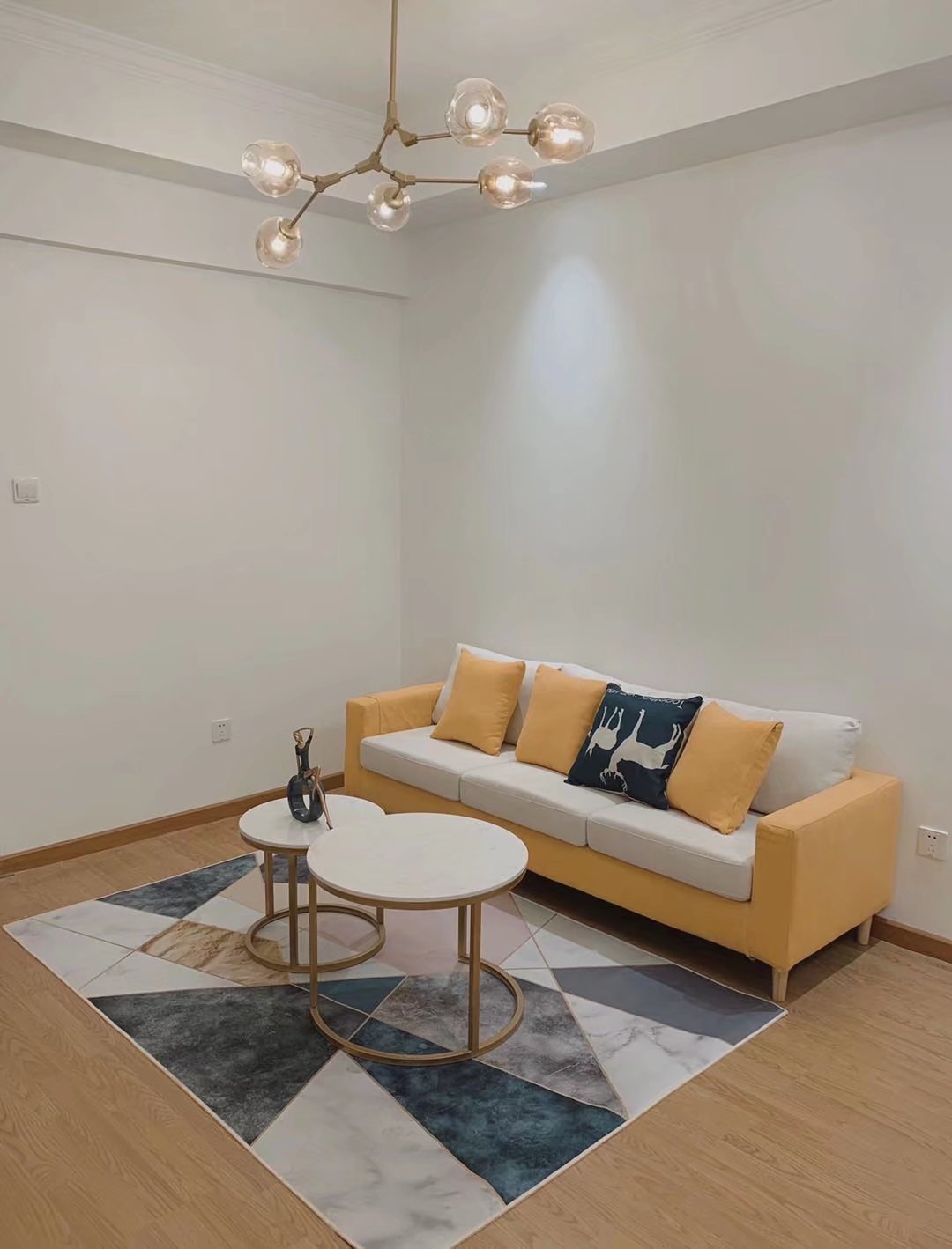 五江碧桂园城市广场 1室1厅1卫 28.0万 五江碧桂园城市广场 1室1厅1卫 28.0万其他