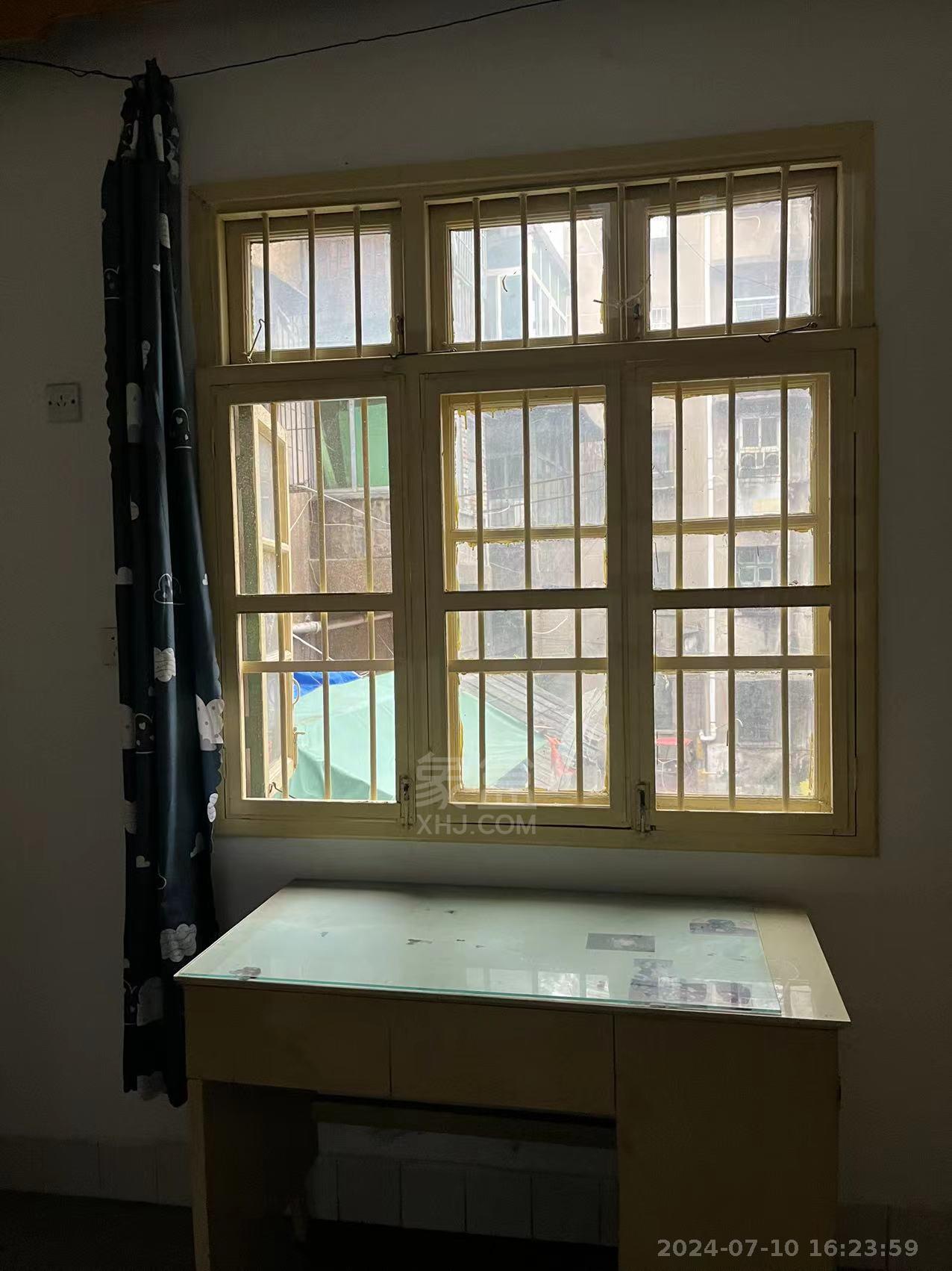 建宁新村  3室1厅1卫   700.00元/月室内图