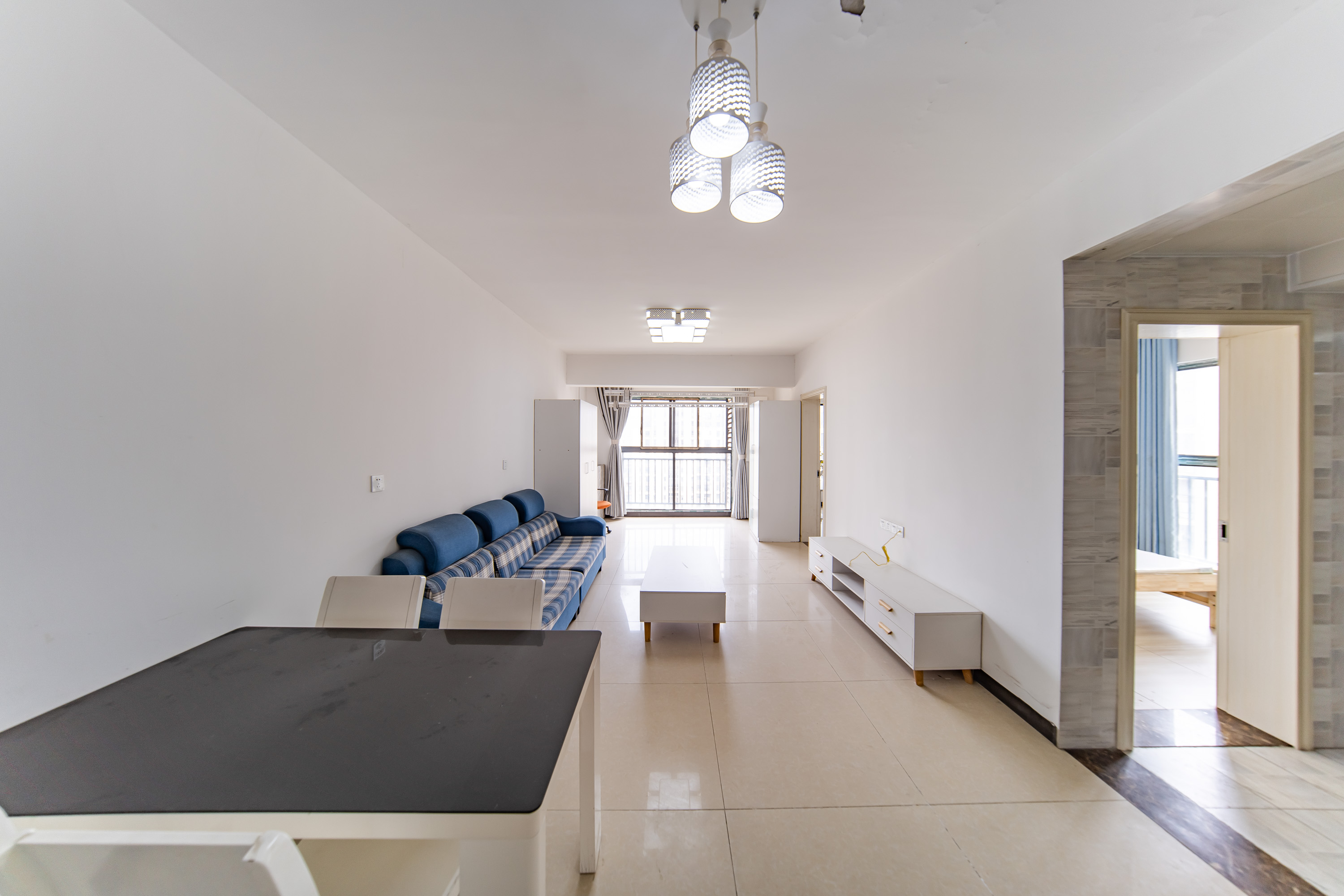 湘熙水郡(观澜海赋家园) 3室1厅1卫 95.0万 湘熙水郡(观澜海赋家园) 3室1厅1卫 95.0万客厅