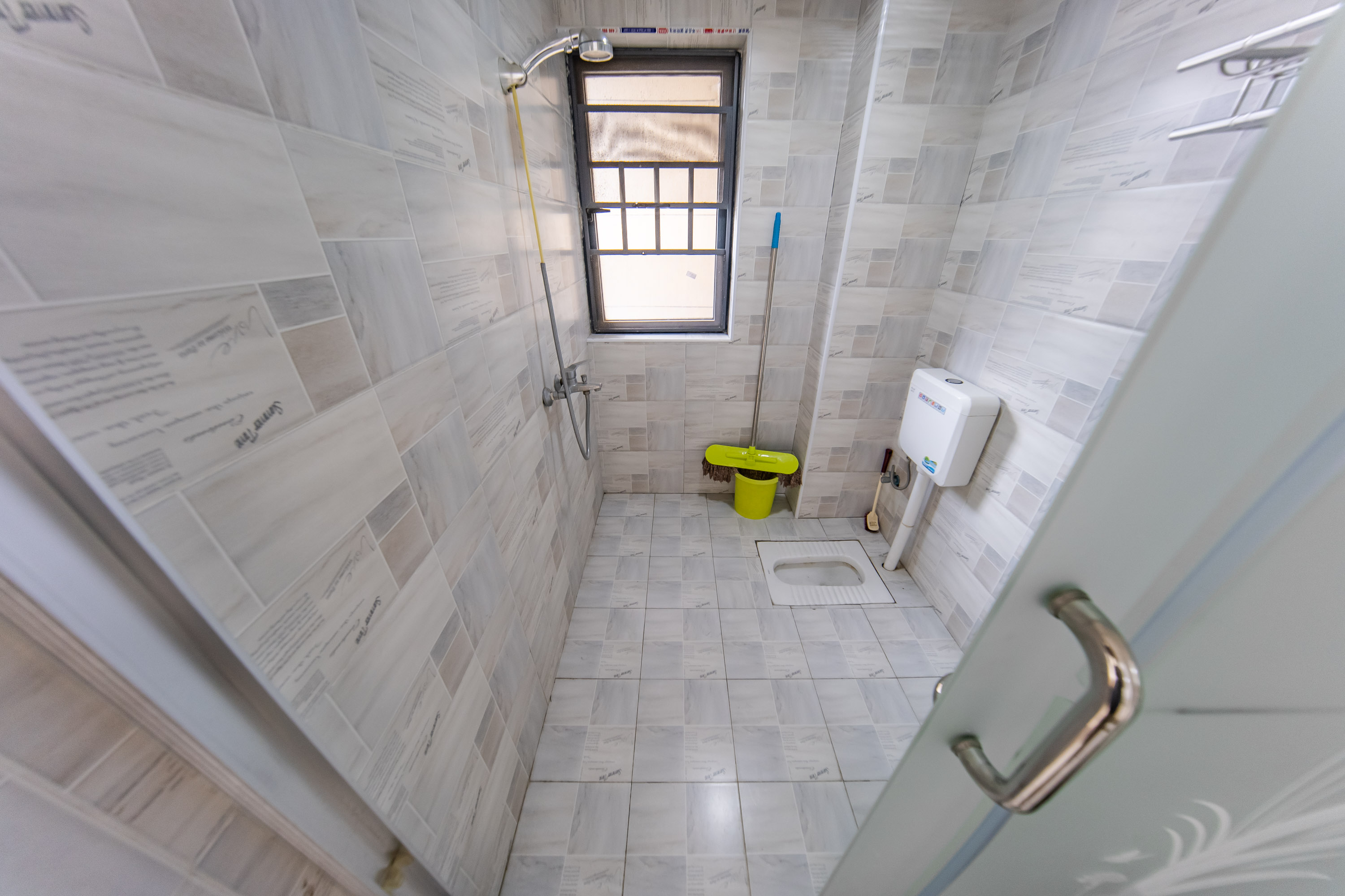 湘熙水郡(观澜海赋家园) 3室1厅1卫 95.0万 湘熙水郡(观澜海赋家园) 3室1厅1卫 95.0万卫生间