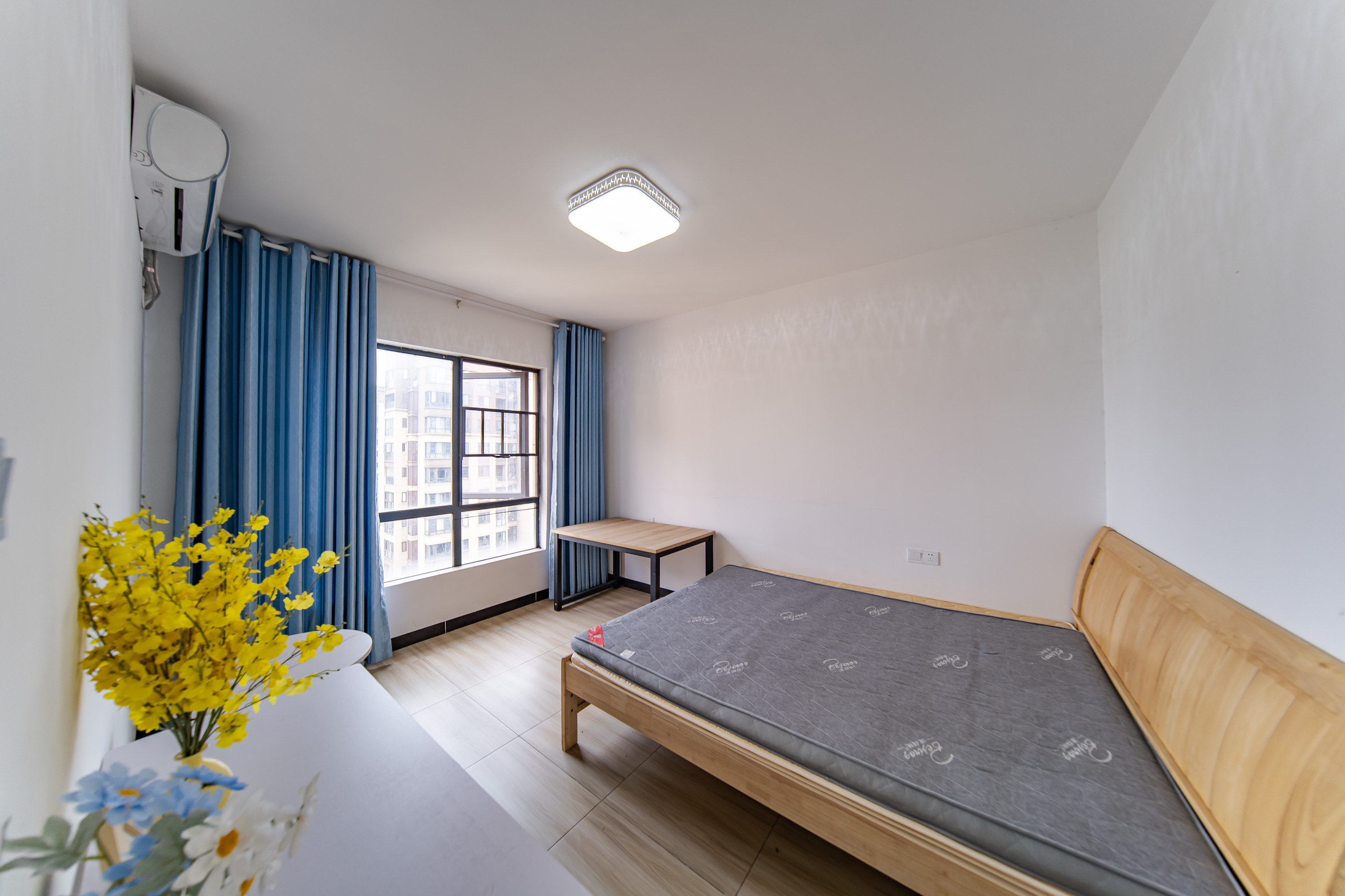 湘熙水郡(观澜海赋家园) 3室1厅1卫 95.0万 湘熙水郡(观澜海赋家园) 3室1厅1卫 95.0万卧室