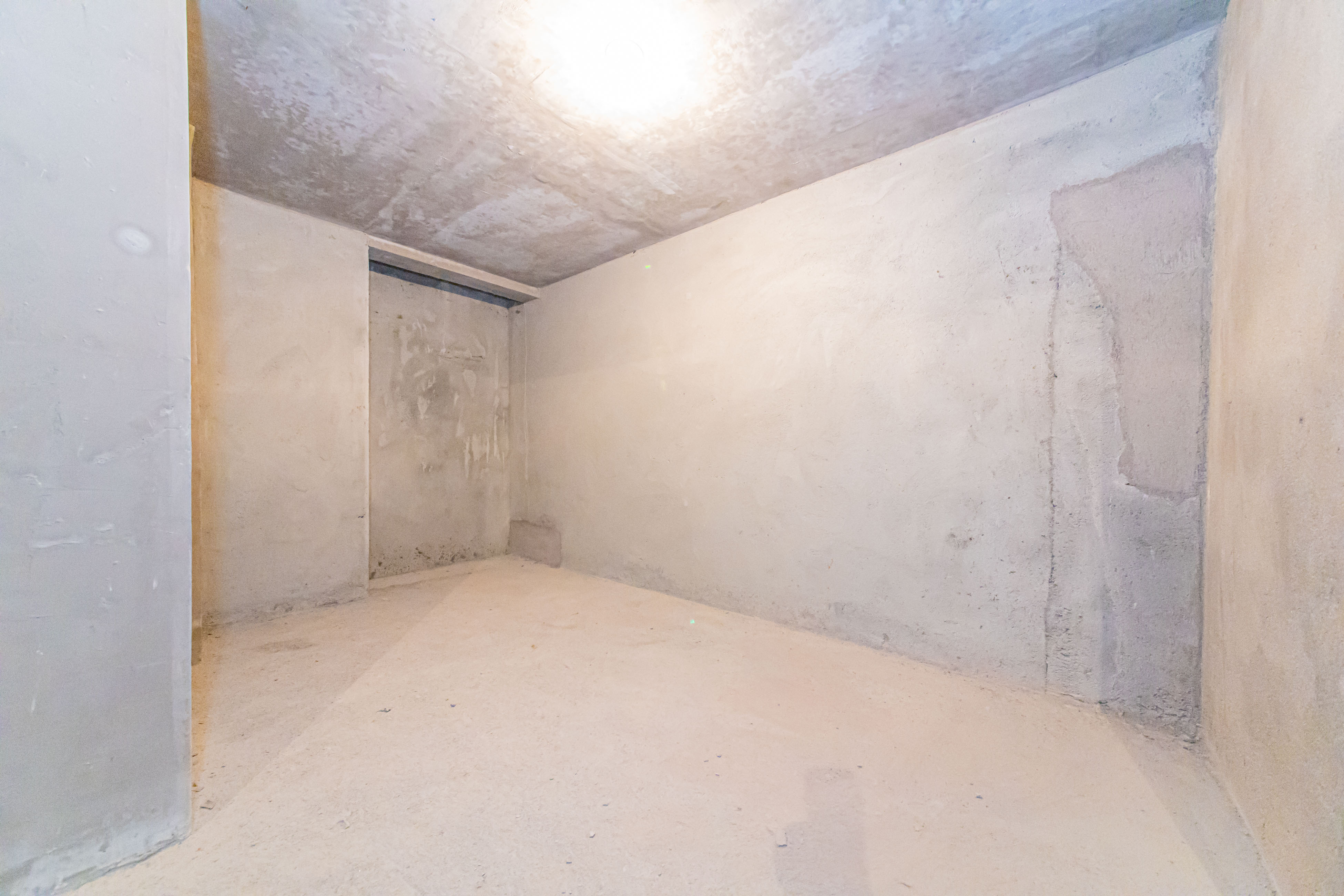 鑫远紫樾香山一期  5室2厅2卫    385.0万 鑫远紫樾香山一期  5室2厅2卫    385.0万其他