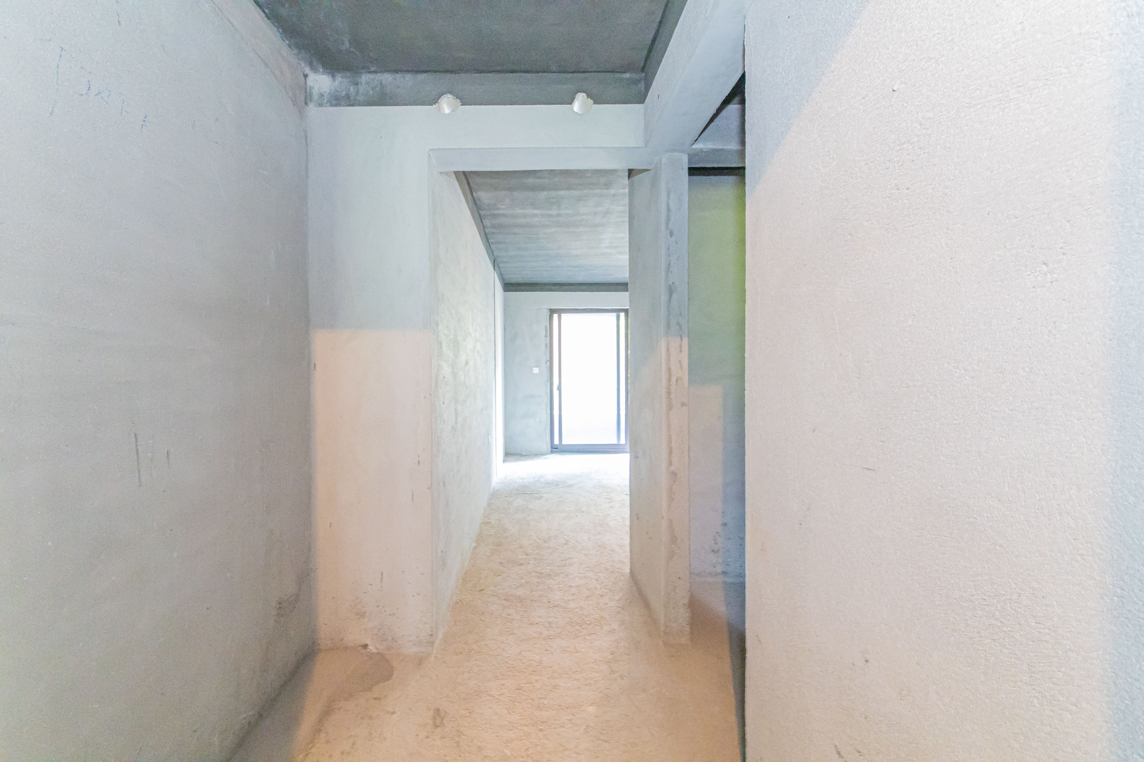 鑫远紫樾香山一期  5室2厅2卫    385.0万 鑫远紫樾香山一期  5室2厅2卫    385.0万其他