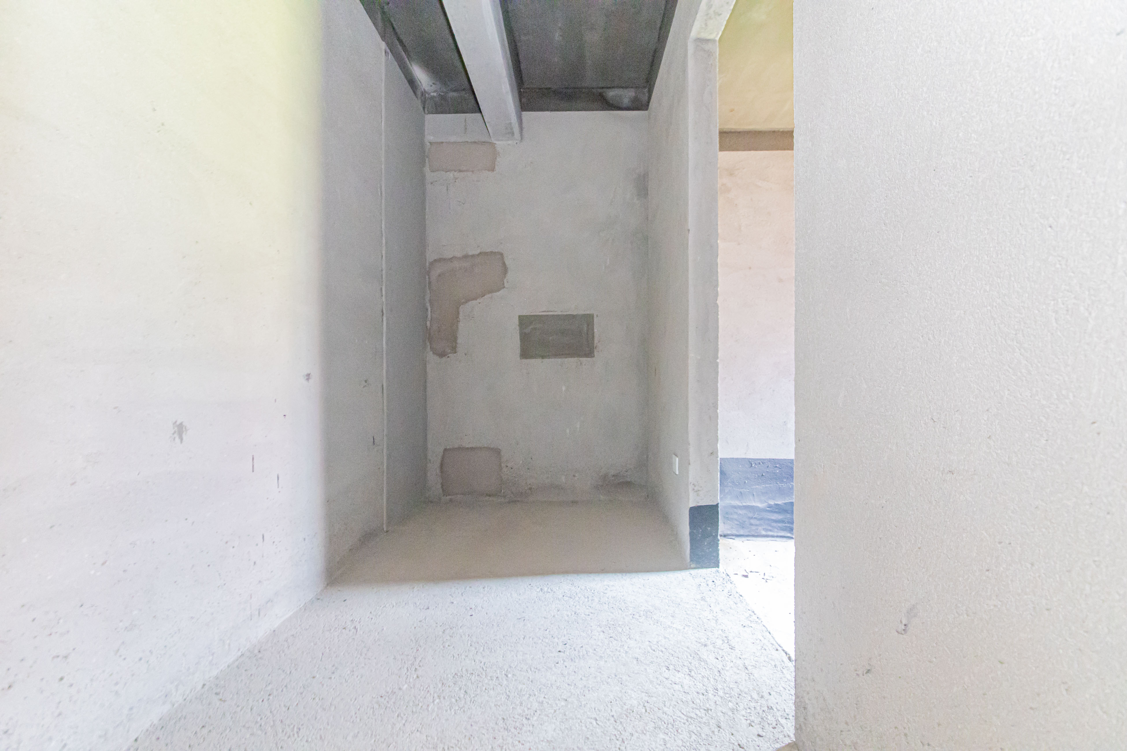 鑫远紫樾香山一期  5室2厅2卫    385.0万 鑫远紫樾香山一期  5室2厅2卫    385.0万其他