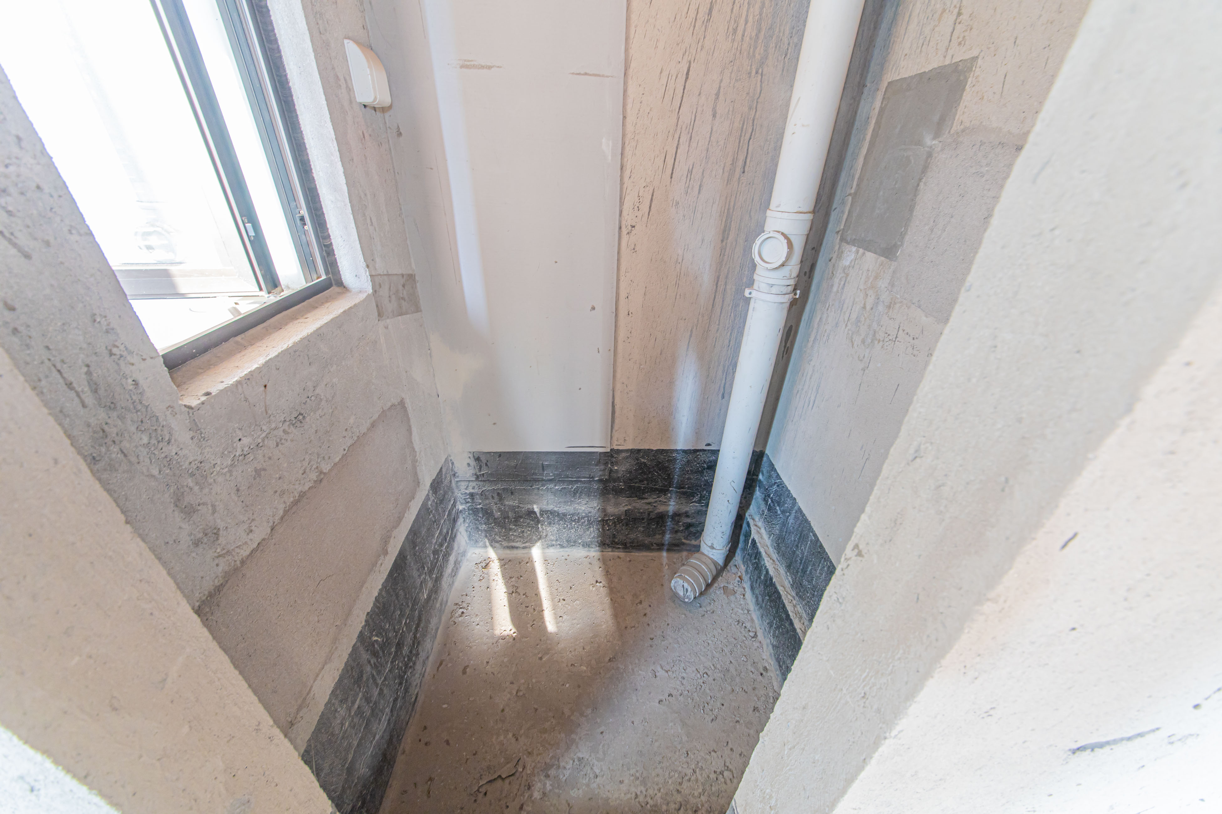 鑫远紫樾香山一期  5室2厅2卫    385.0万 鑫远紫樾香山一期  5室2厅2卫    385.0万卫生间