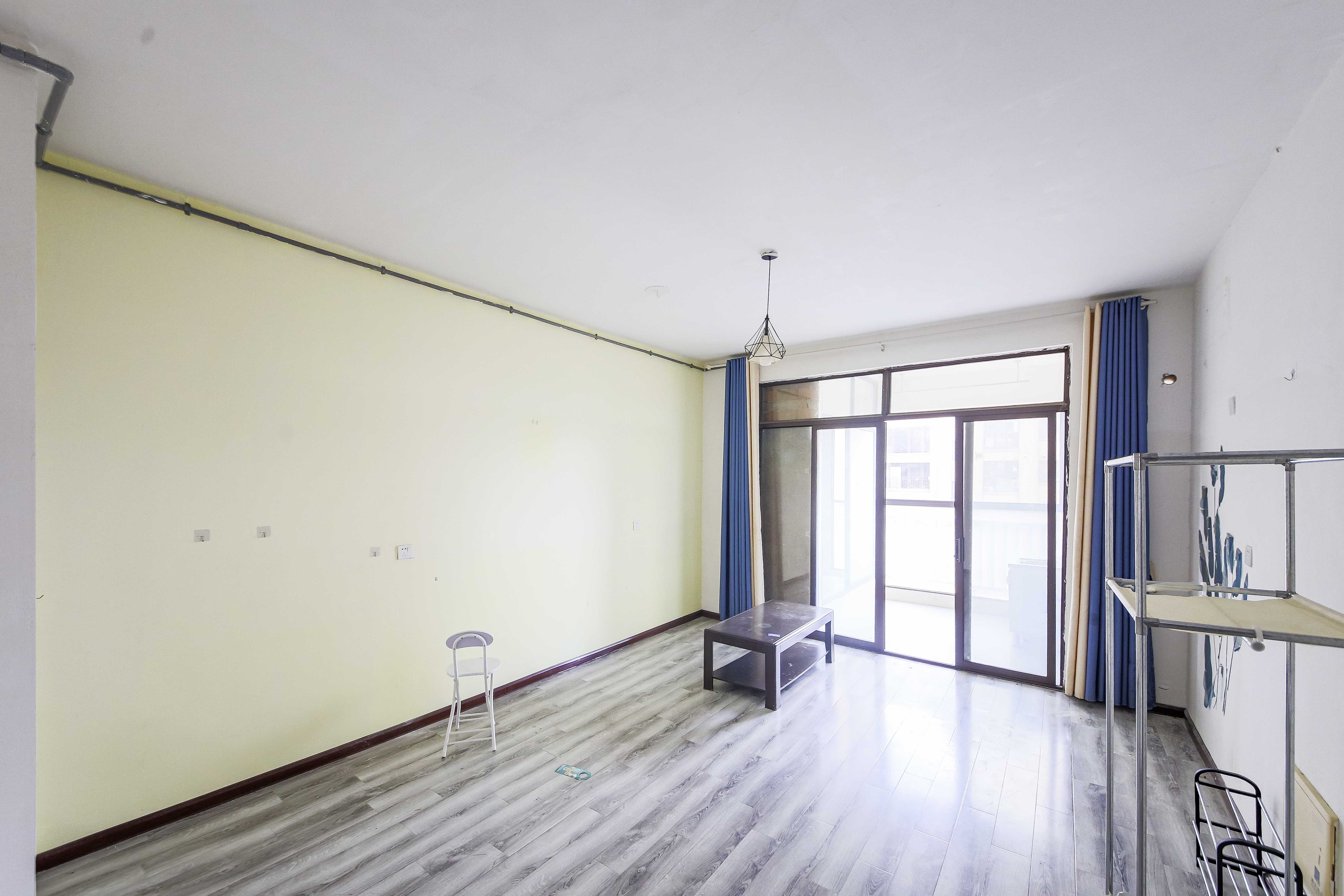 奥林匹克花园贡院一期  4室2厅2卫    115.0万 奥林匹克花园贡院一期  4室2厅2卫    115.0万卧室