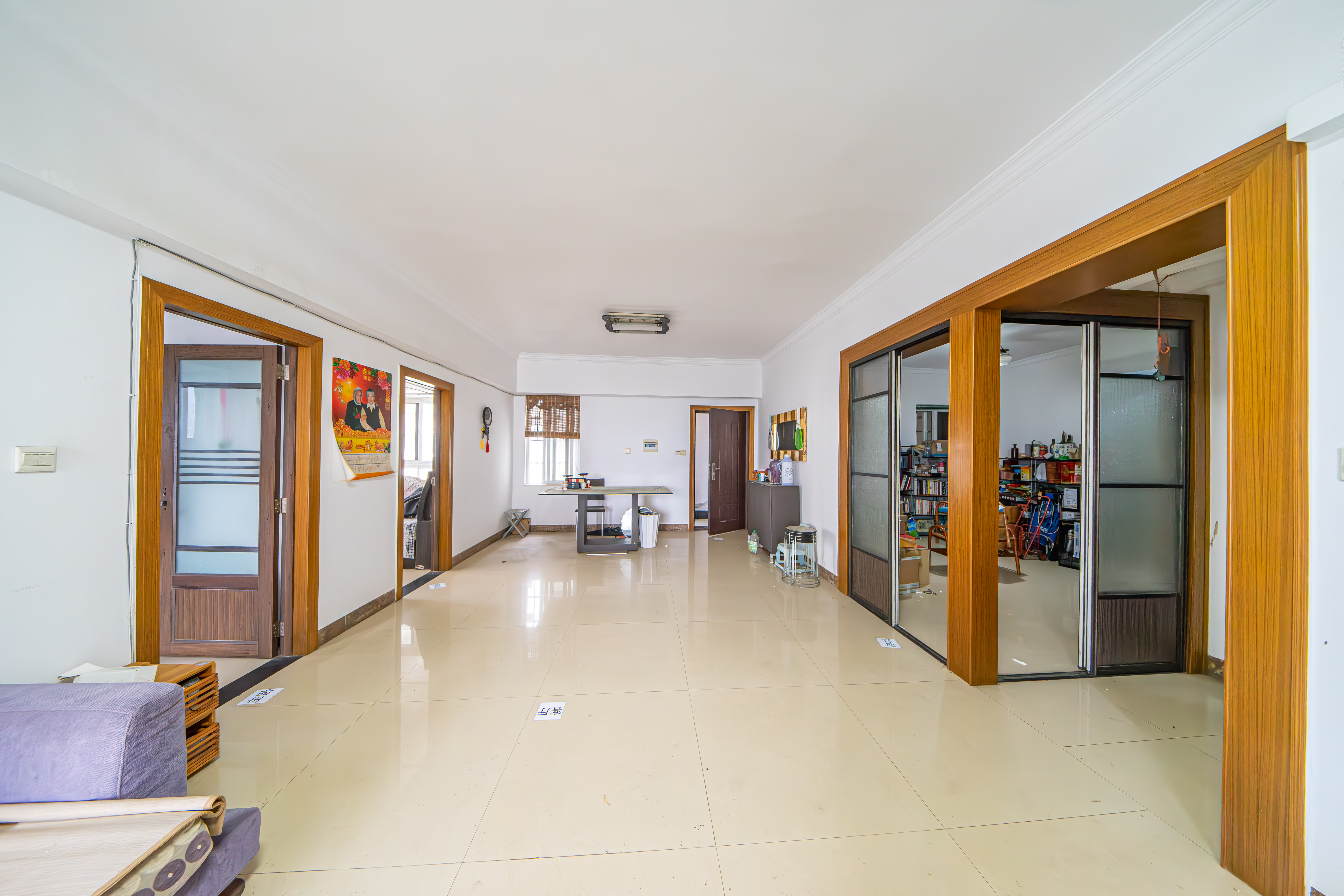 福海新城 2室2厅1卫 108.0万 福海新城 2室2厅1卫 108.0万客厅