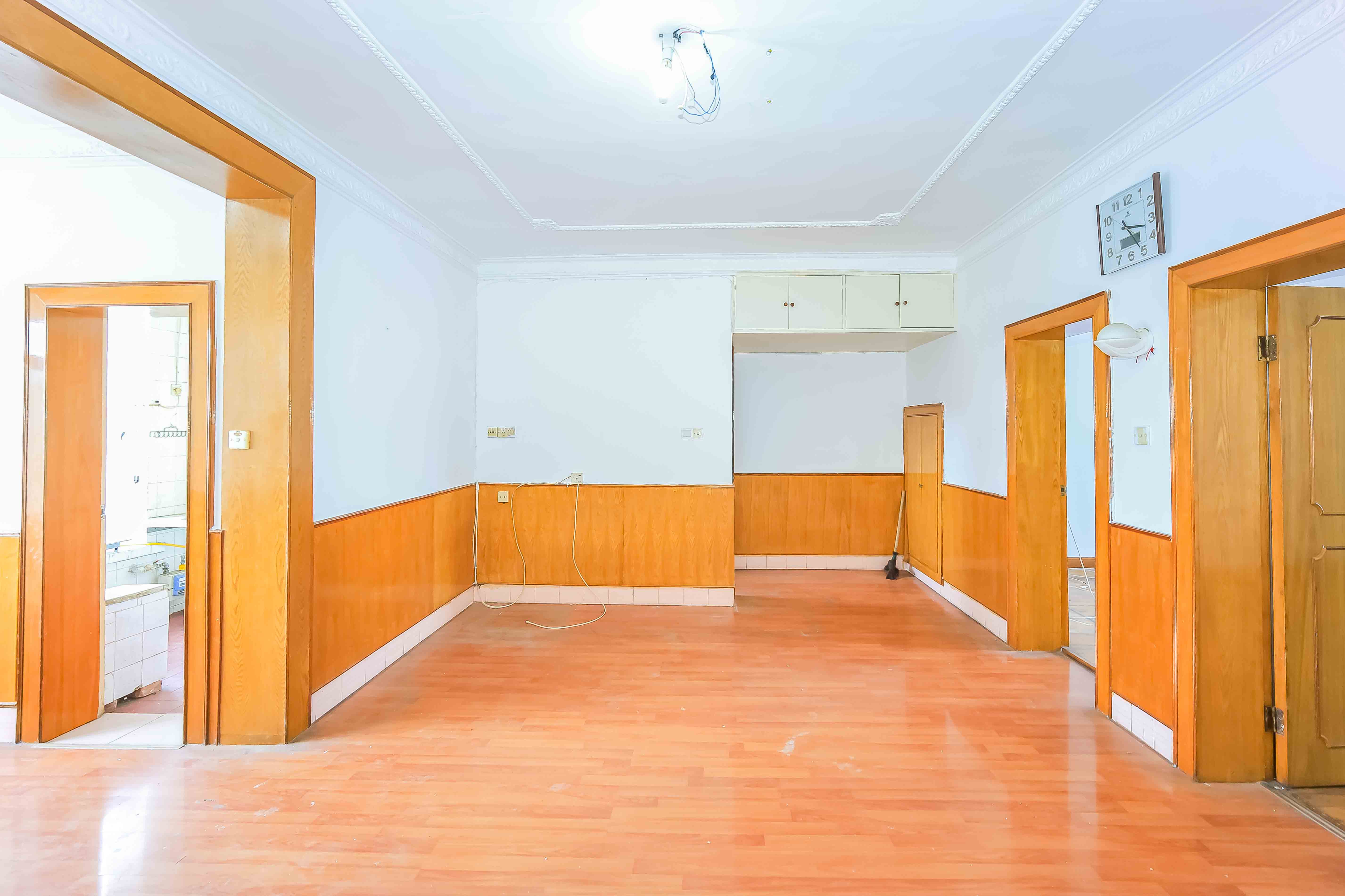 东瓜山二村  2室2厅1卫    45.0万 东瓜山二村  2室2厅1卫    45.0万客厅